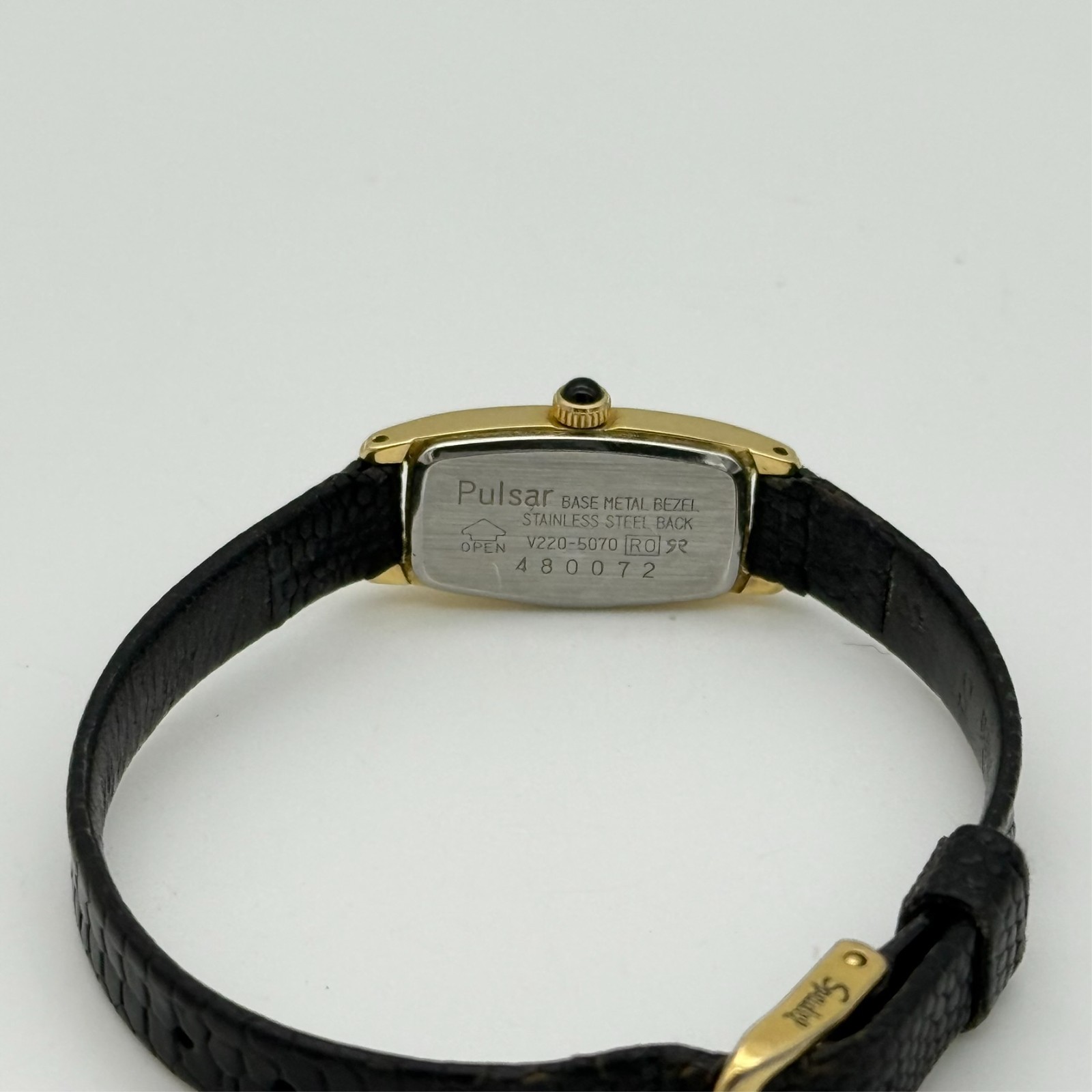 Vintage 1990s Women’s PULSAR Gold Tone Petite 13mm Watch, Leather, V220-5070