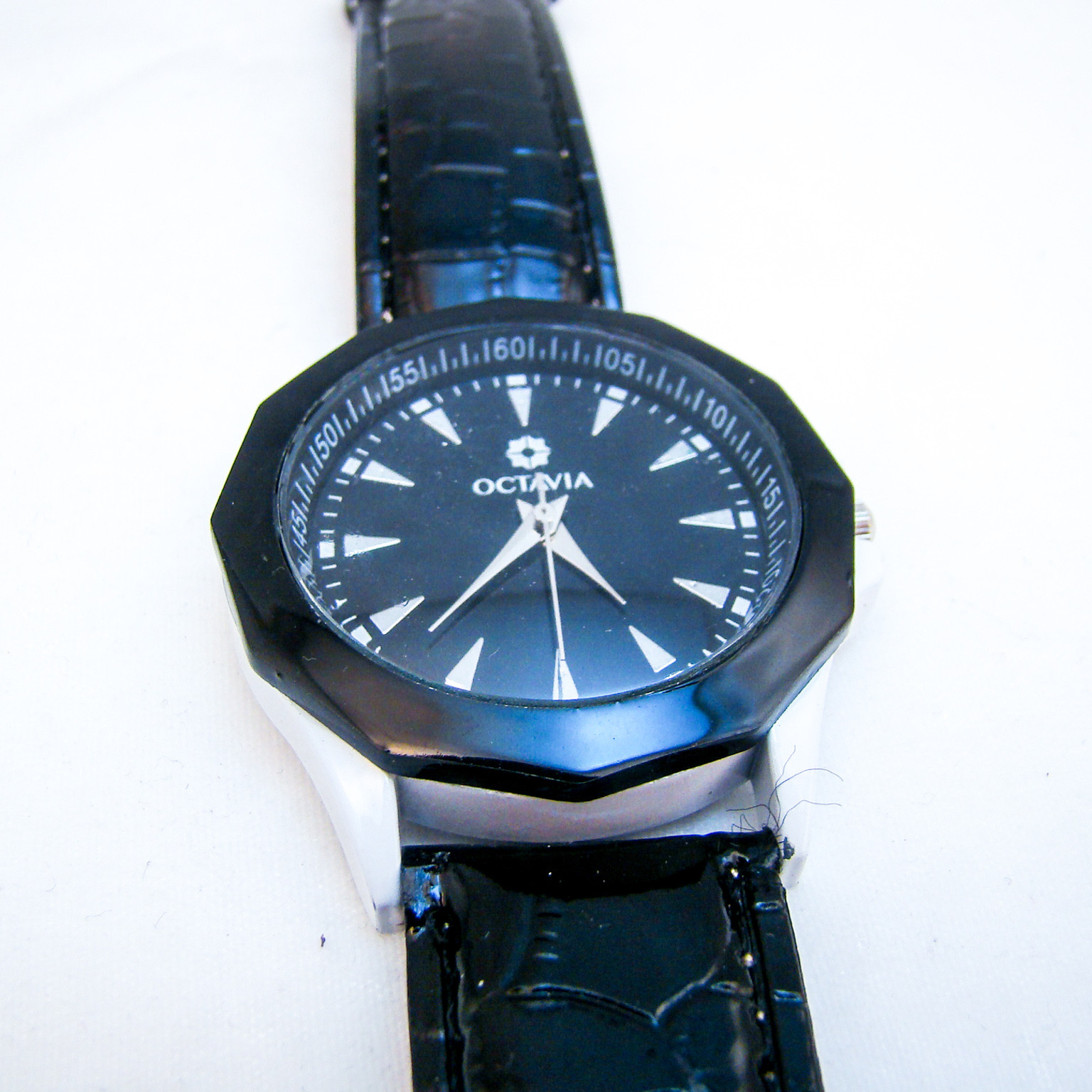 Octavia OLIVIA NIGHT Women’s Watch (Alligator Style Leather) NEW DISCONTINUED