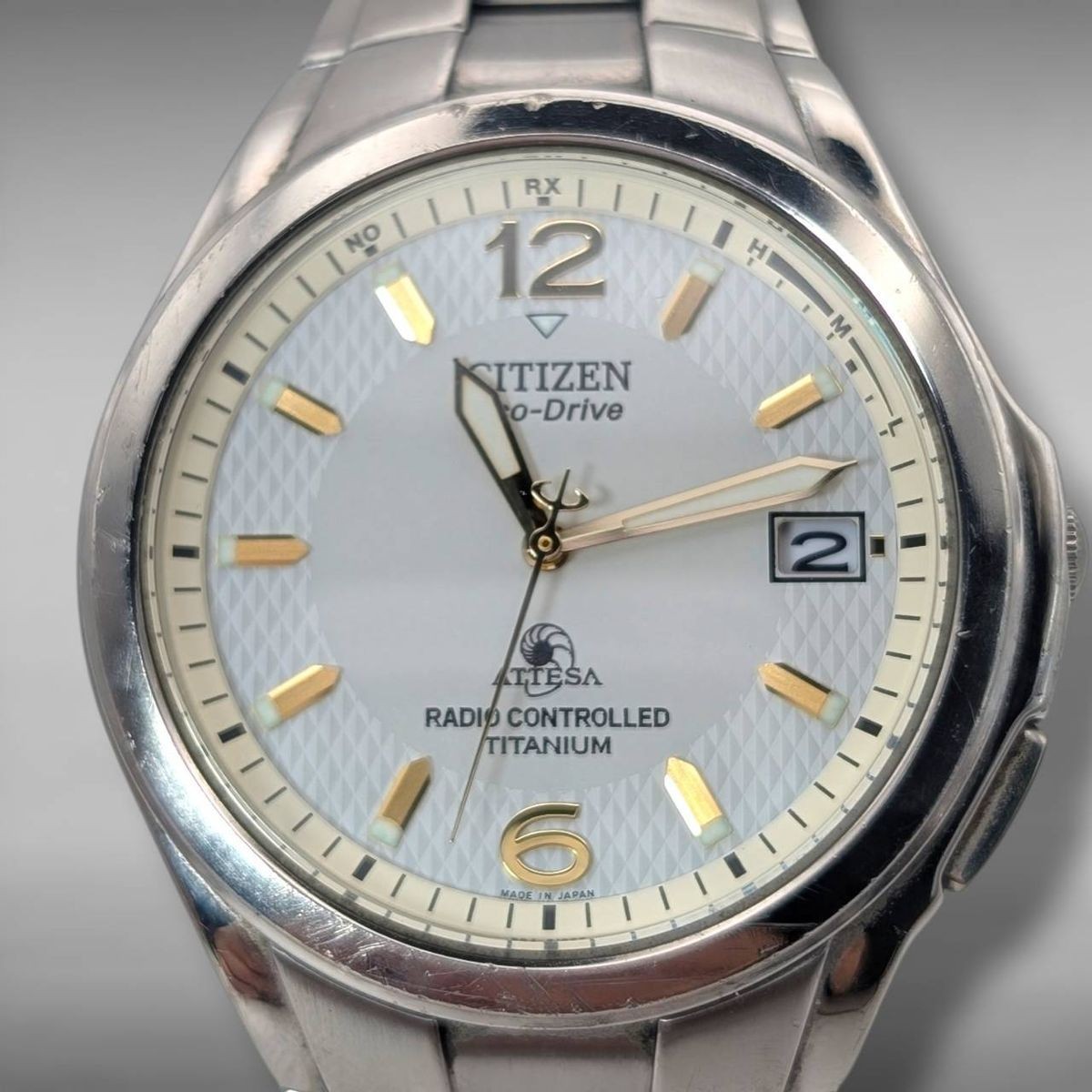 Citizen Attesa H410-T003788 Eco-Drive Radio Date White Dial Titanium Watch Japan
