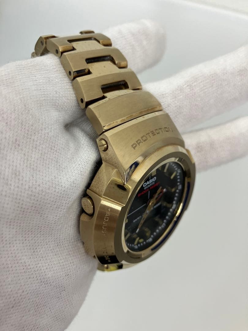 CASIO G SHOCK 5640 JA Gold Quartz Wristwatch