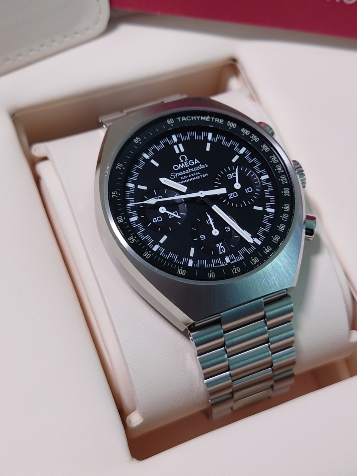 Omega Speedmaster Mark II | Ref 32710435001001 | Calibre 3330 | Box and Papers