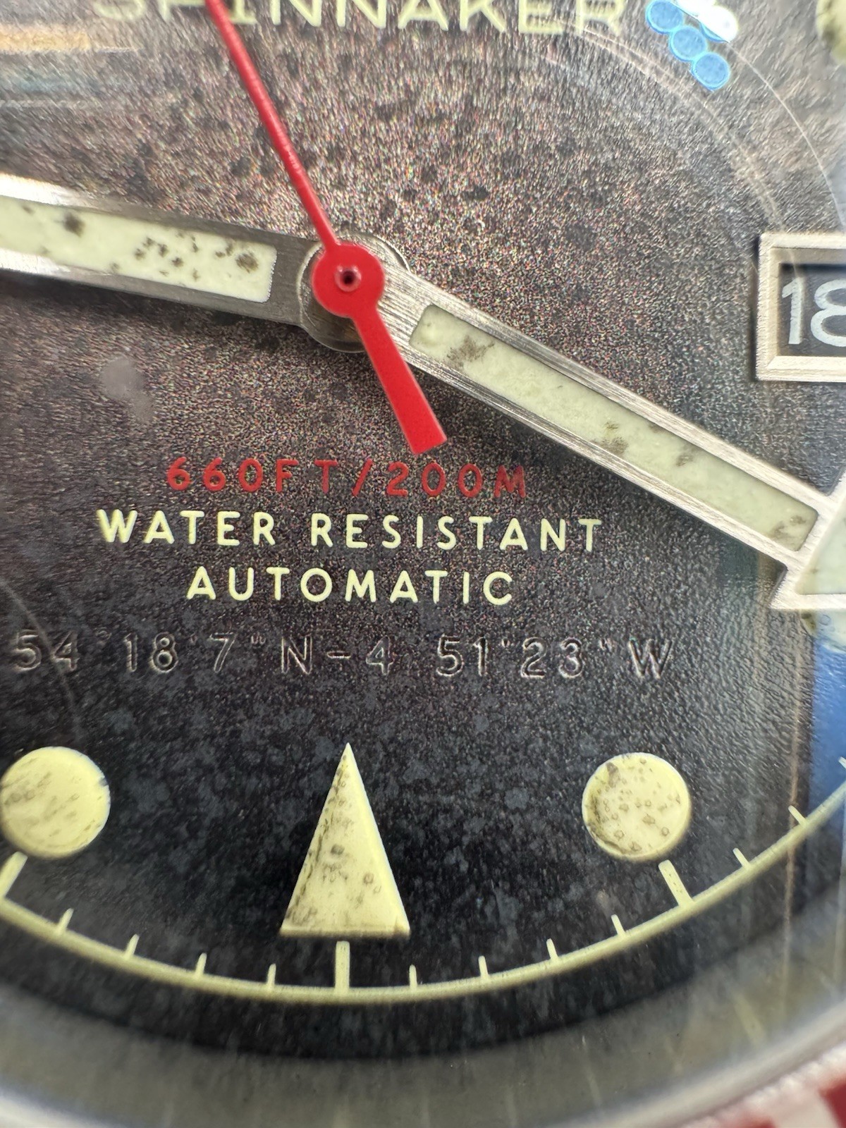 Spinnaker Wreck Red Ring and Gray with Leather Black Dial Wristwatch SP-5089-01