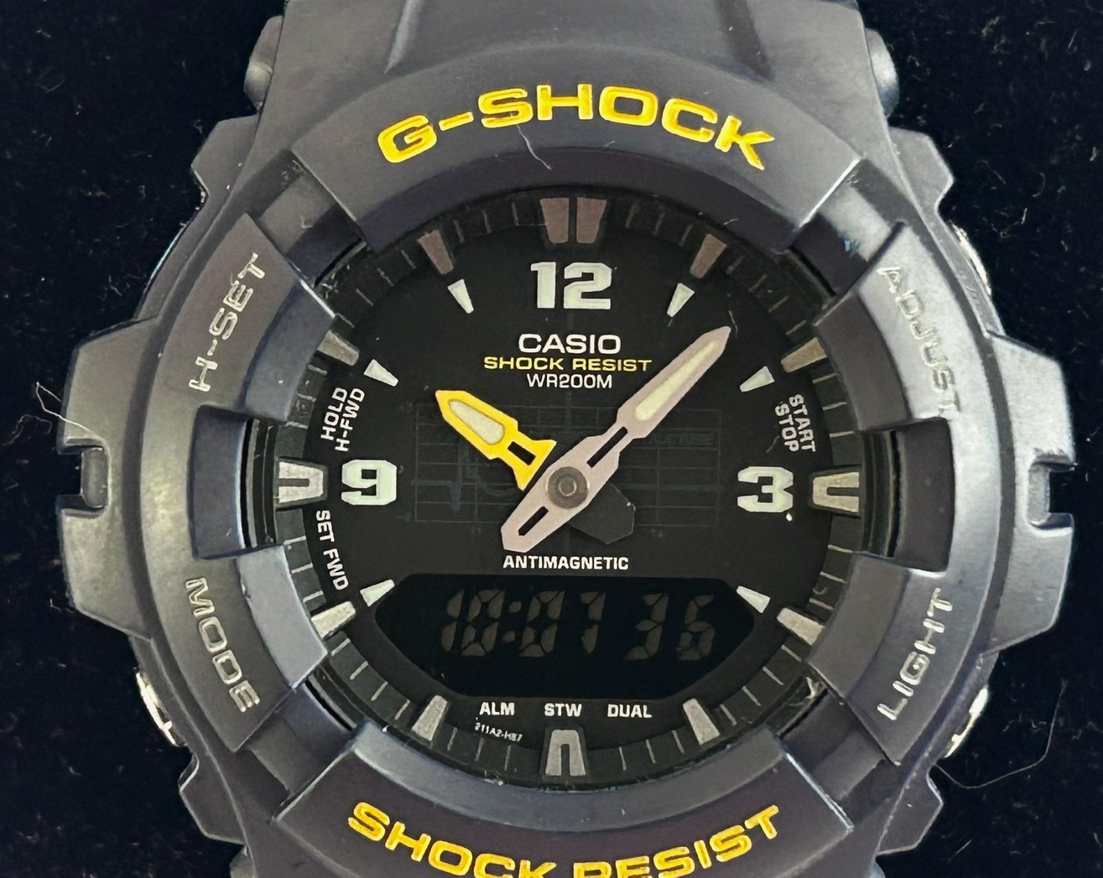 Casio G-Shock (G100) Gents Watch (dark blue)