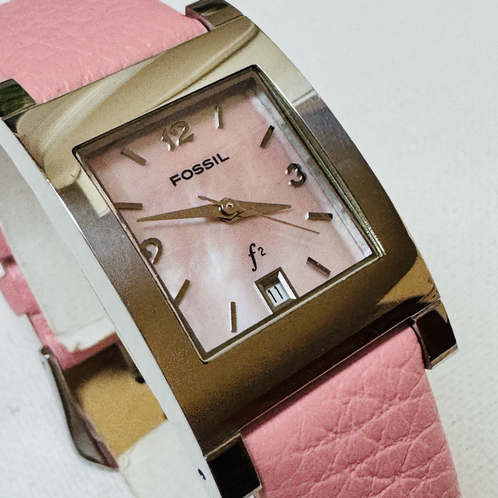 Vintage Fossil f2 Mother Of Pearl Women’s Tank Watch Date Silver Leather ES-9757