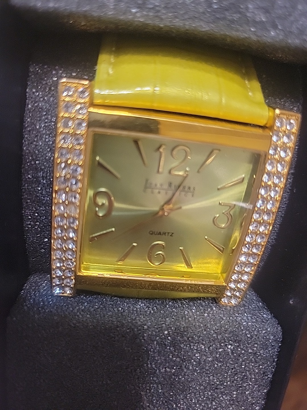 Joan Rivers Classics Cuff Fashion Watch Quartz