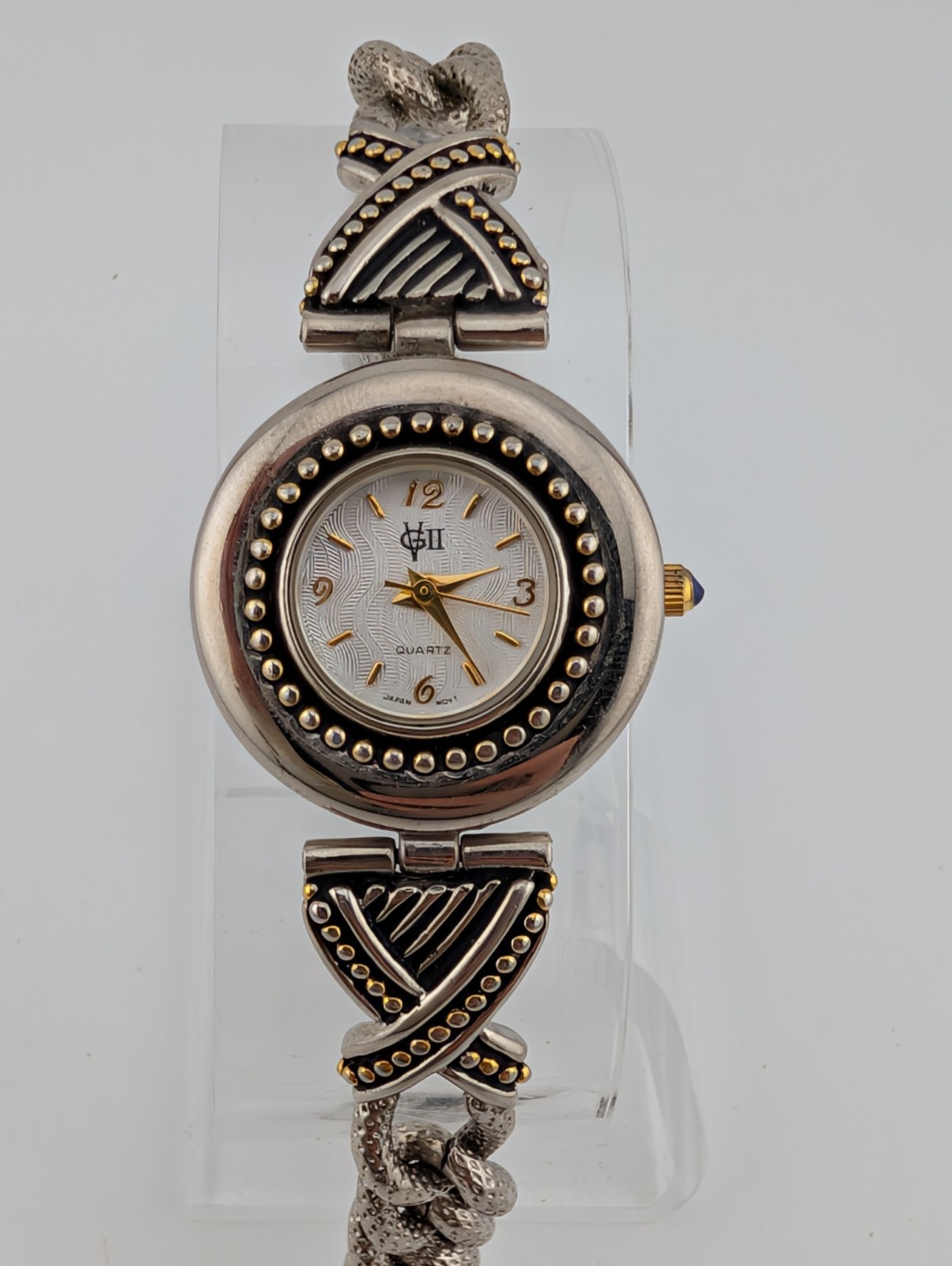Gloria Vanderbilt Watch Women 27mm Case Silver 6.5″ Chain Link Band New Battery