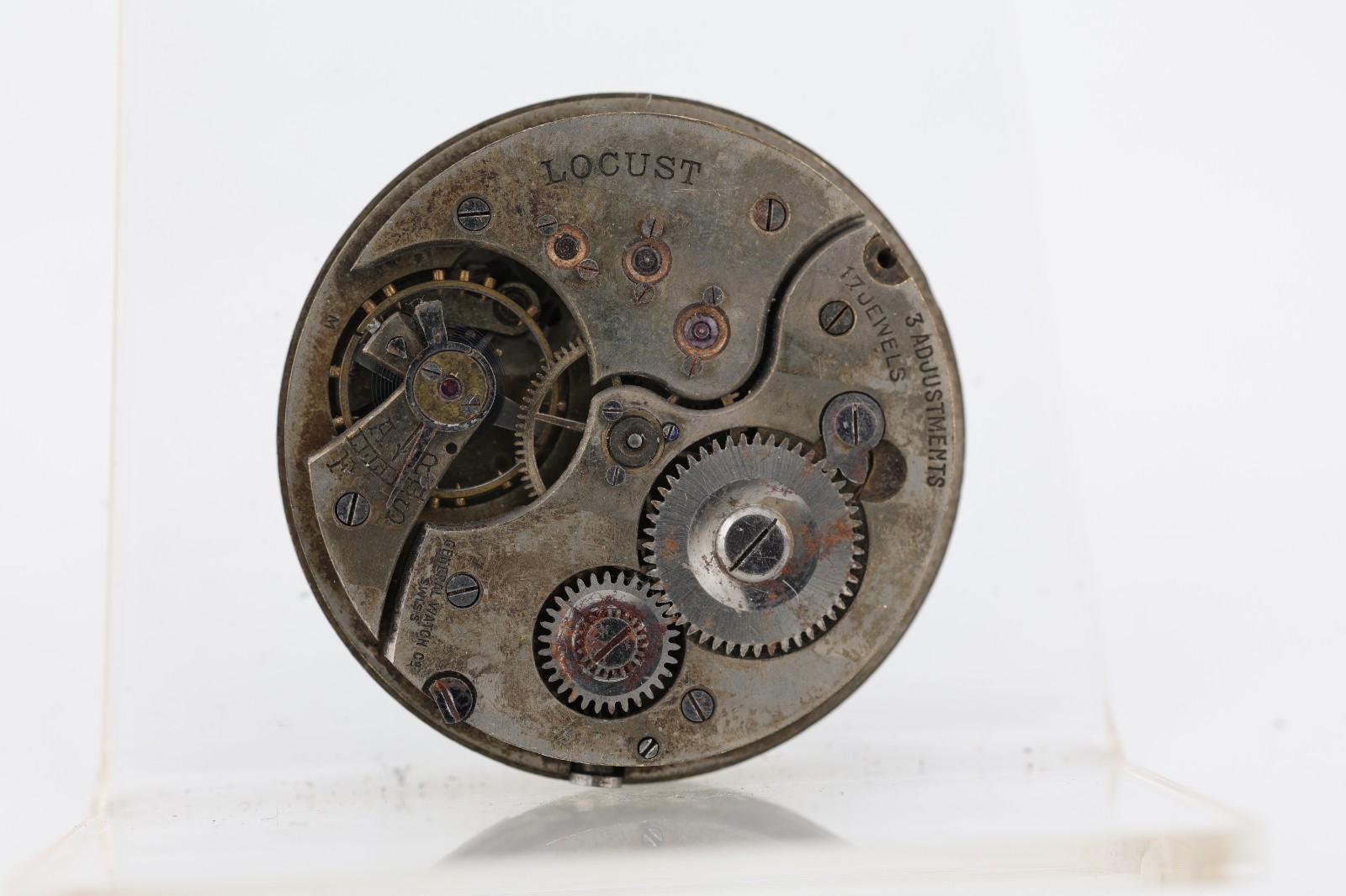 LOCUST GENERAL SWISS 17j POCKET WATCH MOVEMENT, 39.25mm, FOR REPAIR (M11)