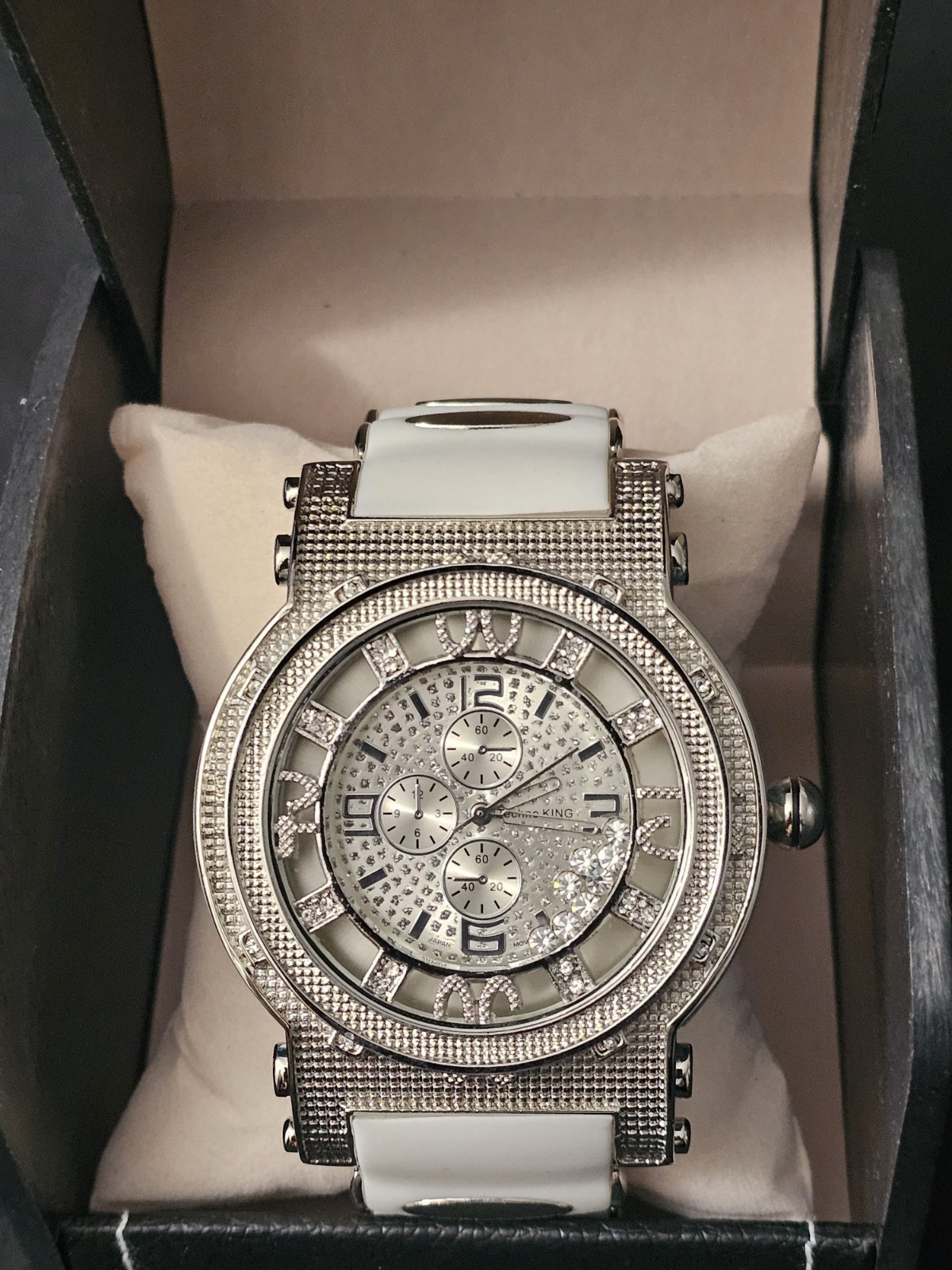 53.1mm LARGE Quartz Analog Watch Metal Tone with white Silicone bullet band