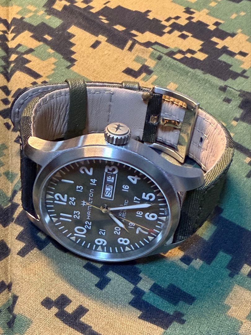 Hamilton Khaki Field Automatic Watch Olive Green Dial Day-Date Used