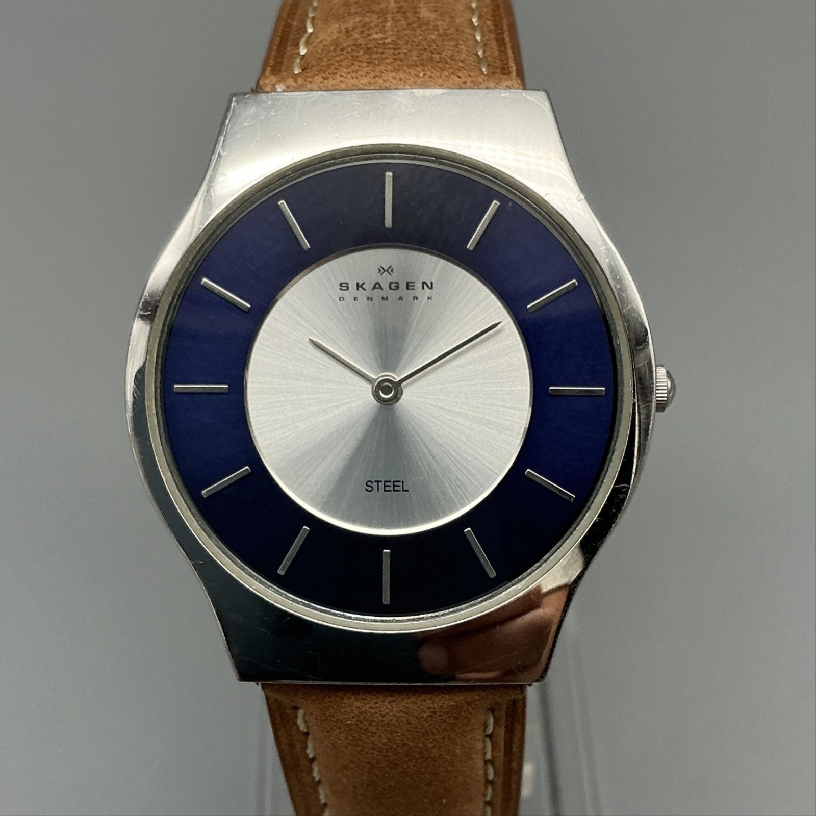 Skagen 233LSSNC Mens Watch 34mm Blue Silver Dial Brown Leather New Battery