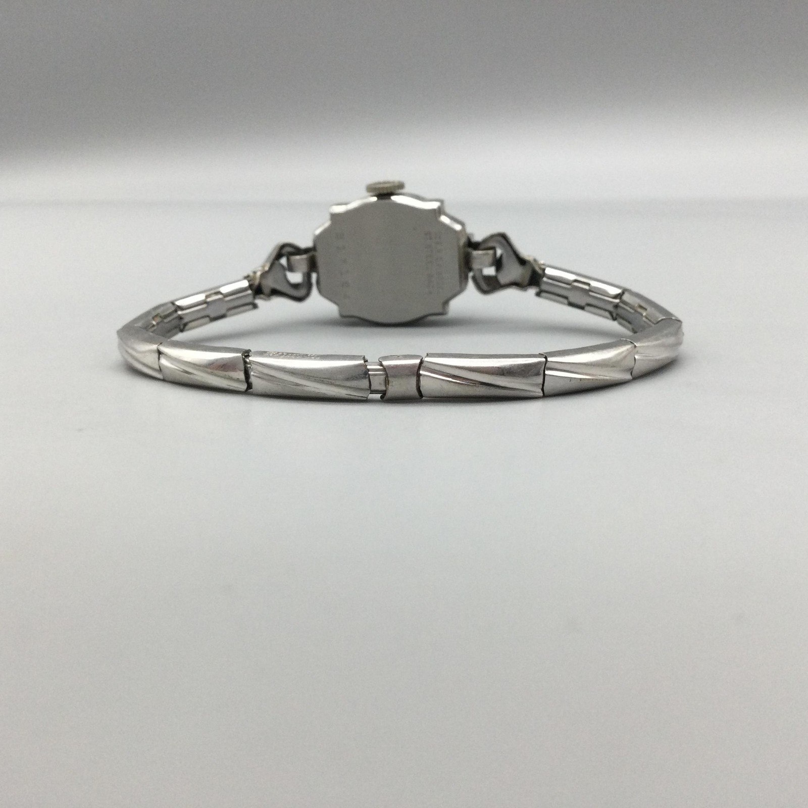 Vintage Benrus Womens Watch 14mm Manual Wind White 10KRB Stretch Band