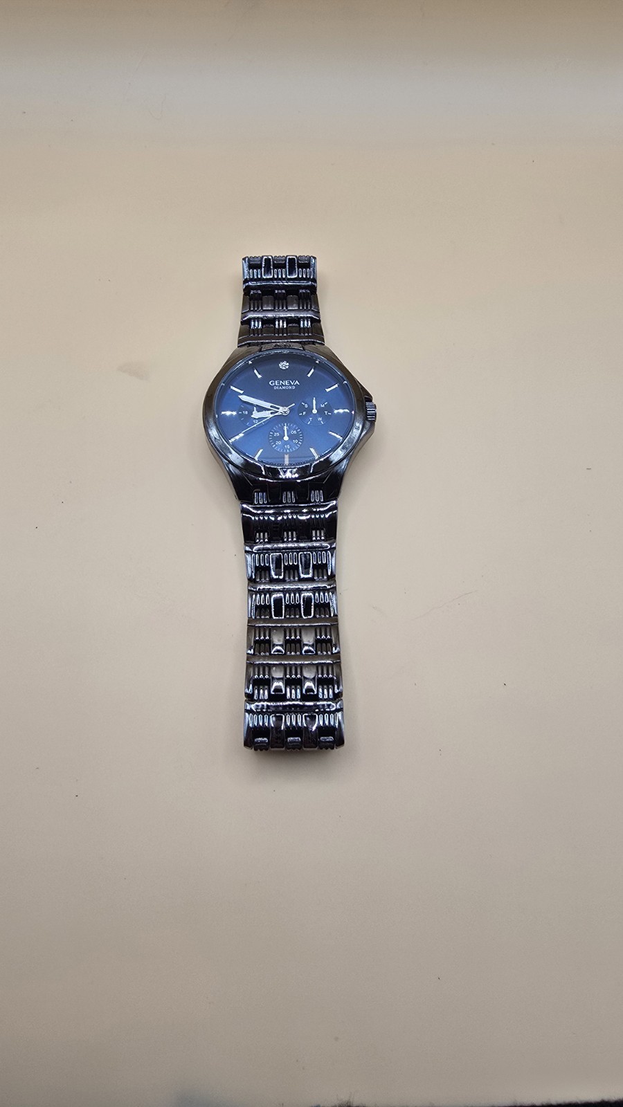 Geneva Diamond Men’s Quartz Wristwatch Blue Dial Stainless Steel Bracelet