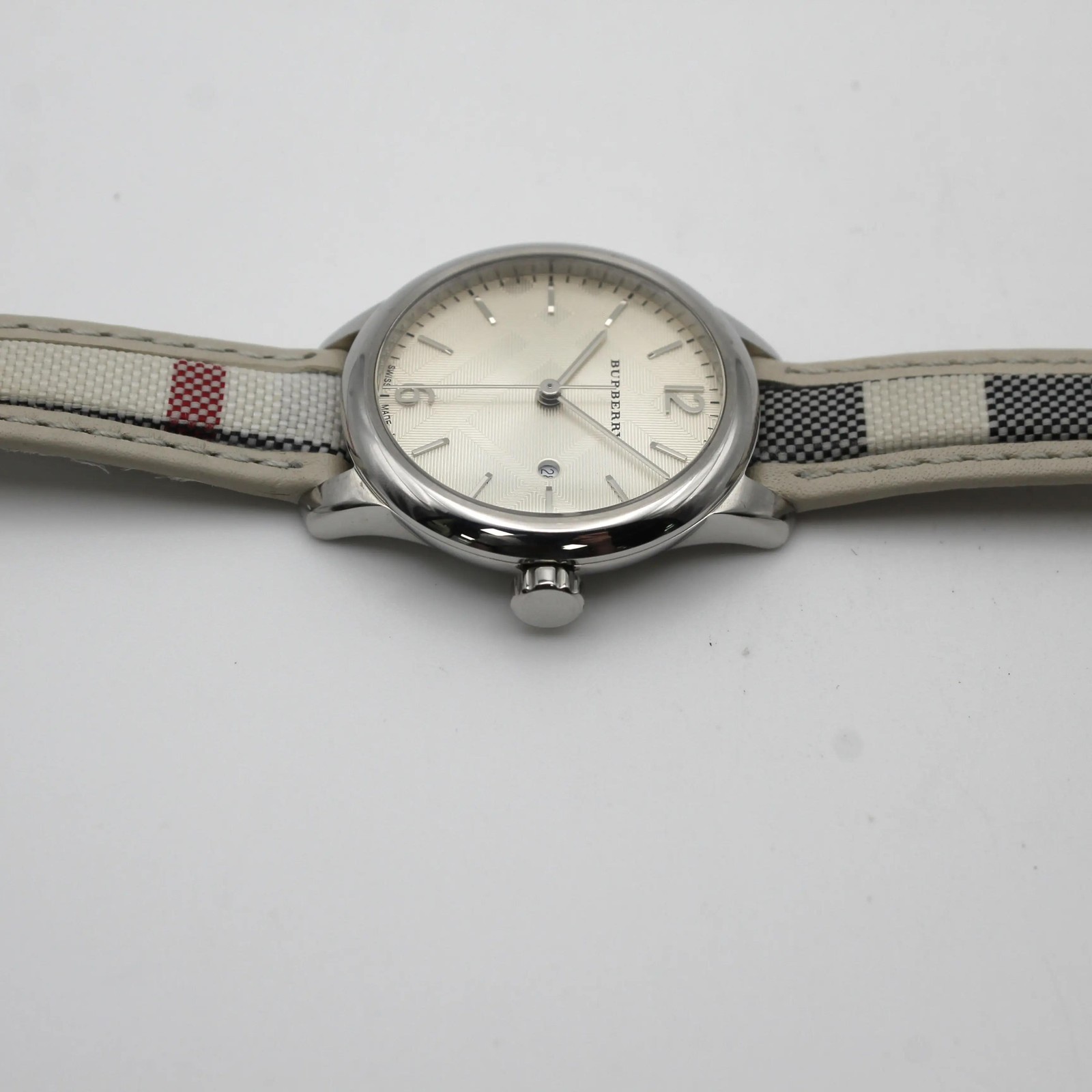 Burberry The Classic Steel Silver Dial Check Strap Quatz Ladies Watch BU10113