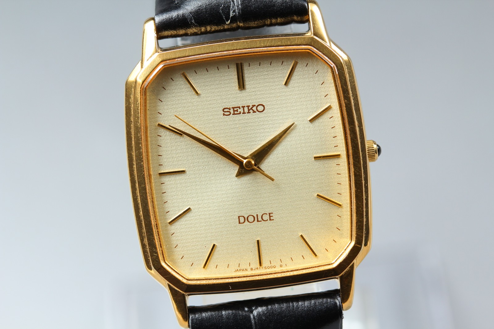 [Near MINT] SEIKO Dolce 8J41-5000 27mm Gold Dial Quartz Men’s Watch from JAPAN