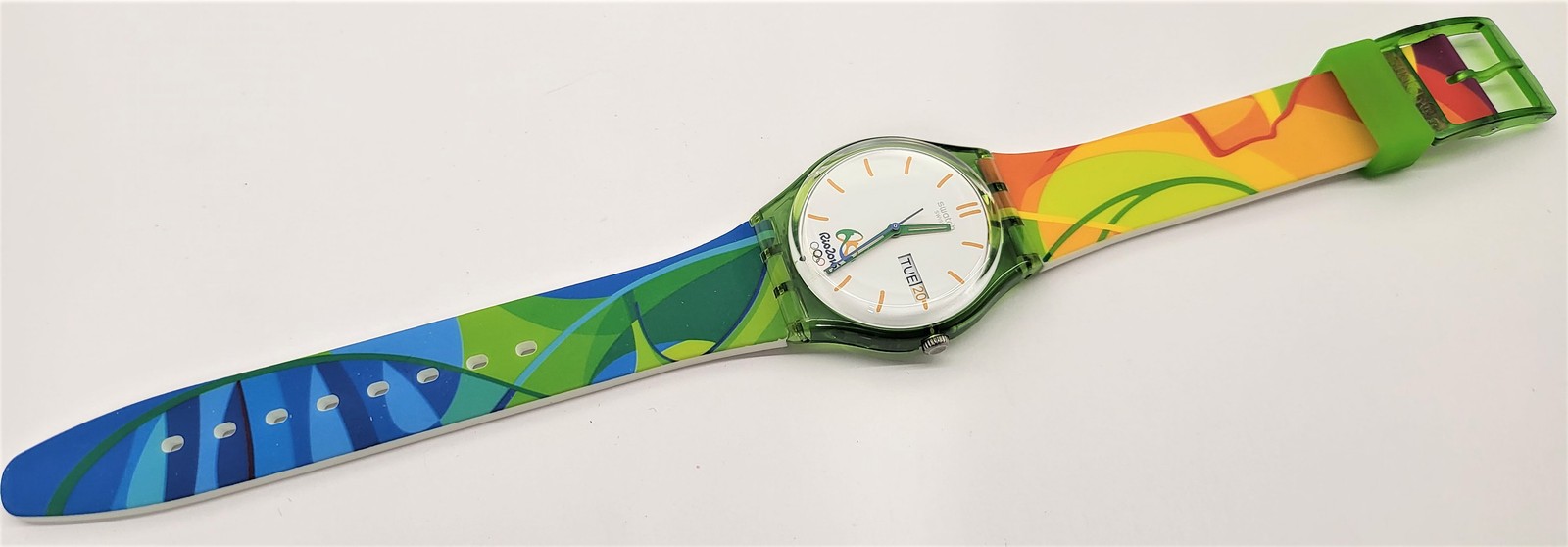 Swatch Olympic Special Rio 2016 – GZ705 – Rio Volunteer – NEW –