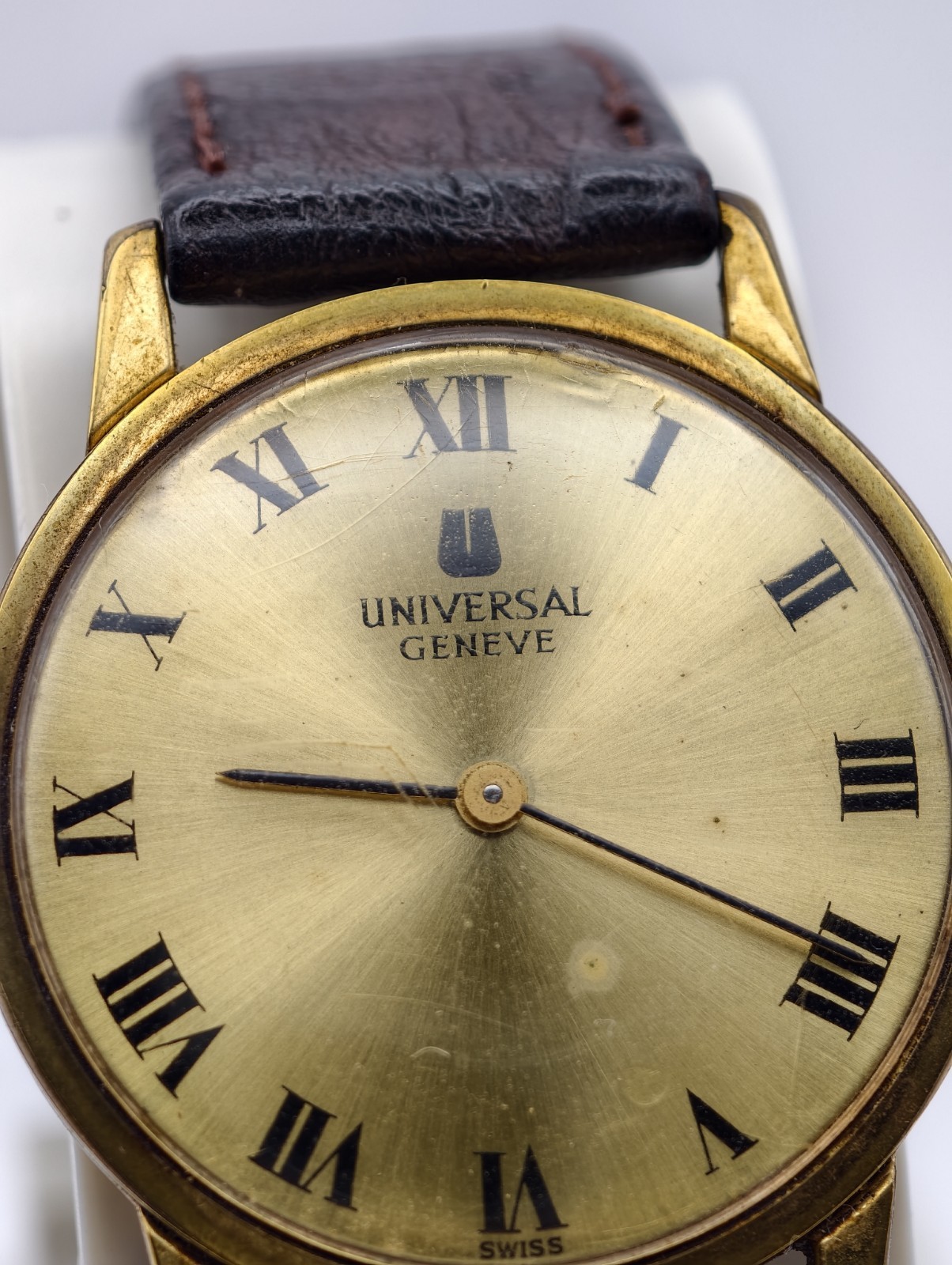Universal Genève Vintage Manual Winding Gold Plated Watch Ref. 542101