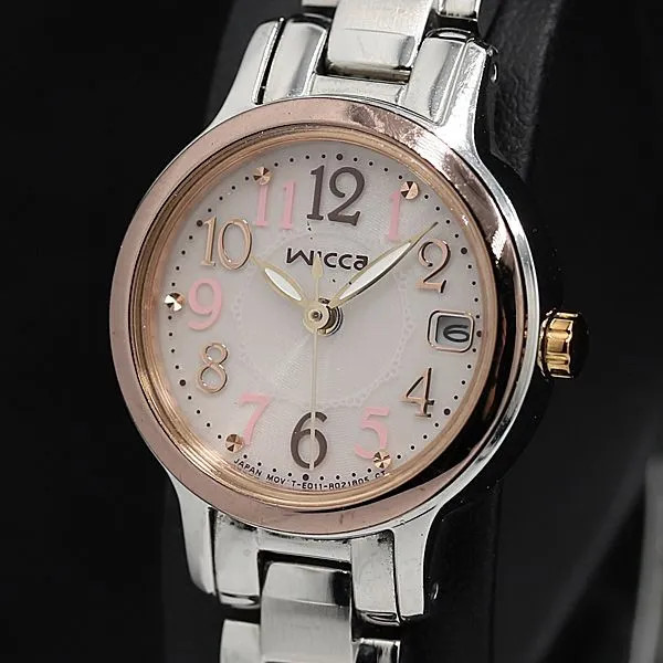Working condition, excellent condition. Citizen Solar Wicca E011-R007882 White