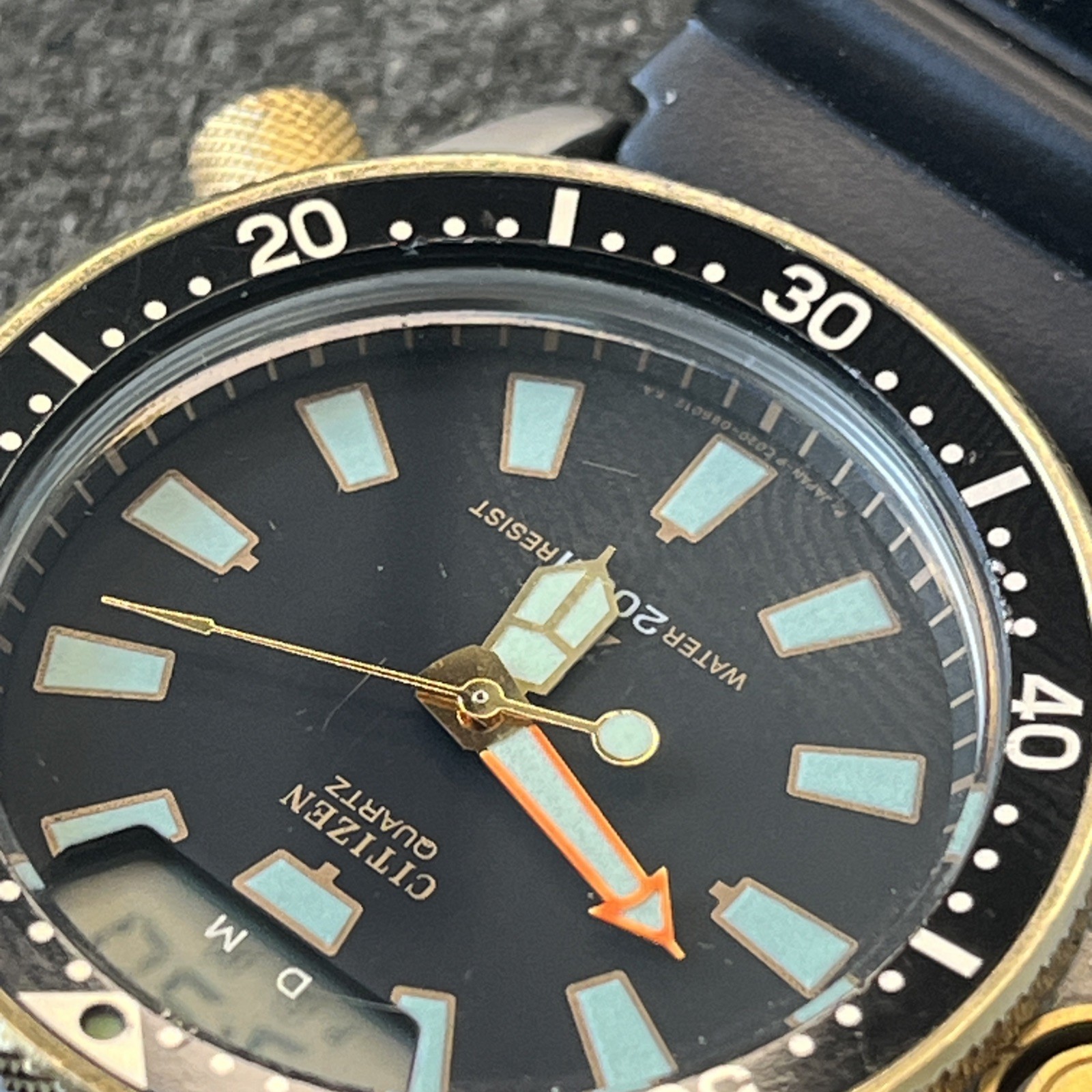 Vintage Citizen C021 087372 Y Promaster Aqualand Divers Men’s Watch, Needs Work