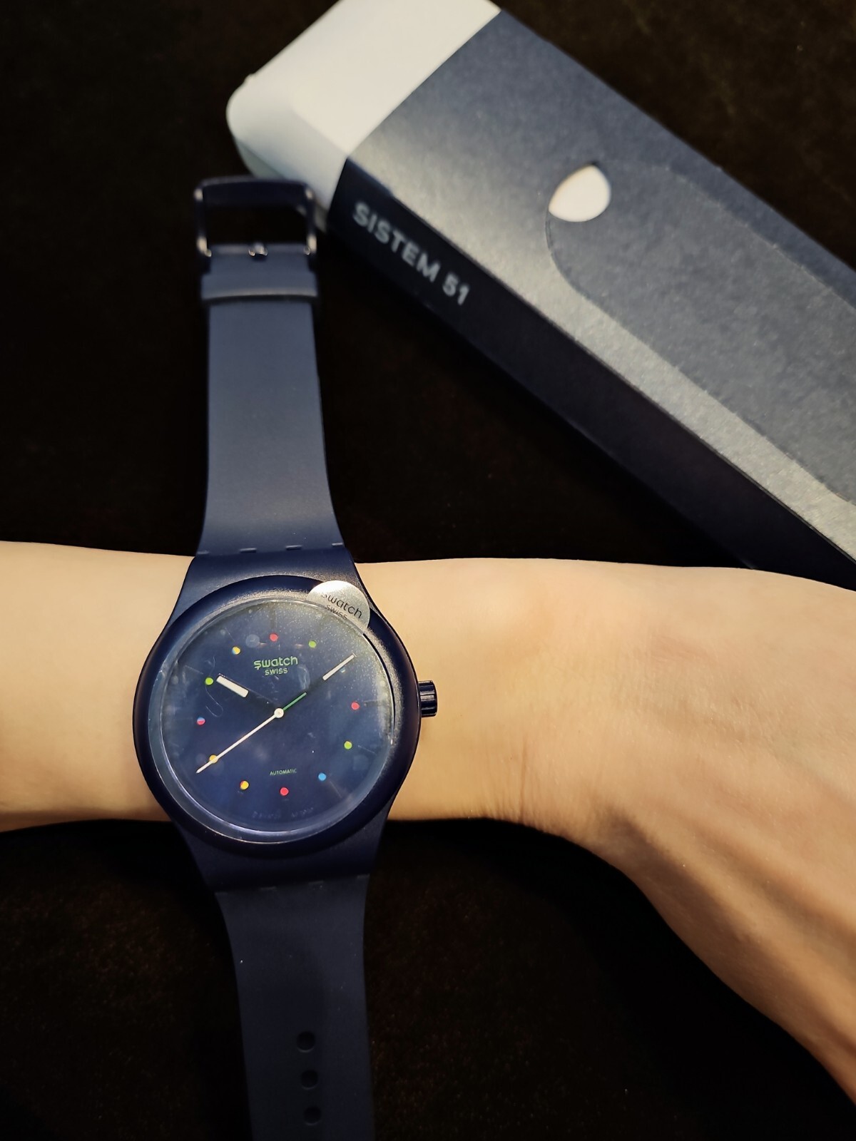 Swatch SISTEM 51 Automatic WAKTU51 SO30N400 NEW IN BOX