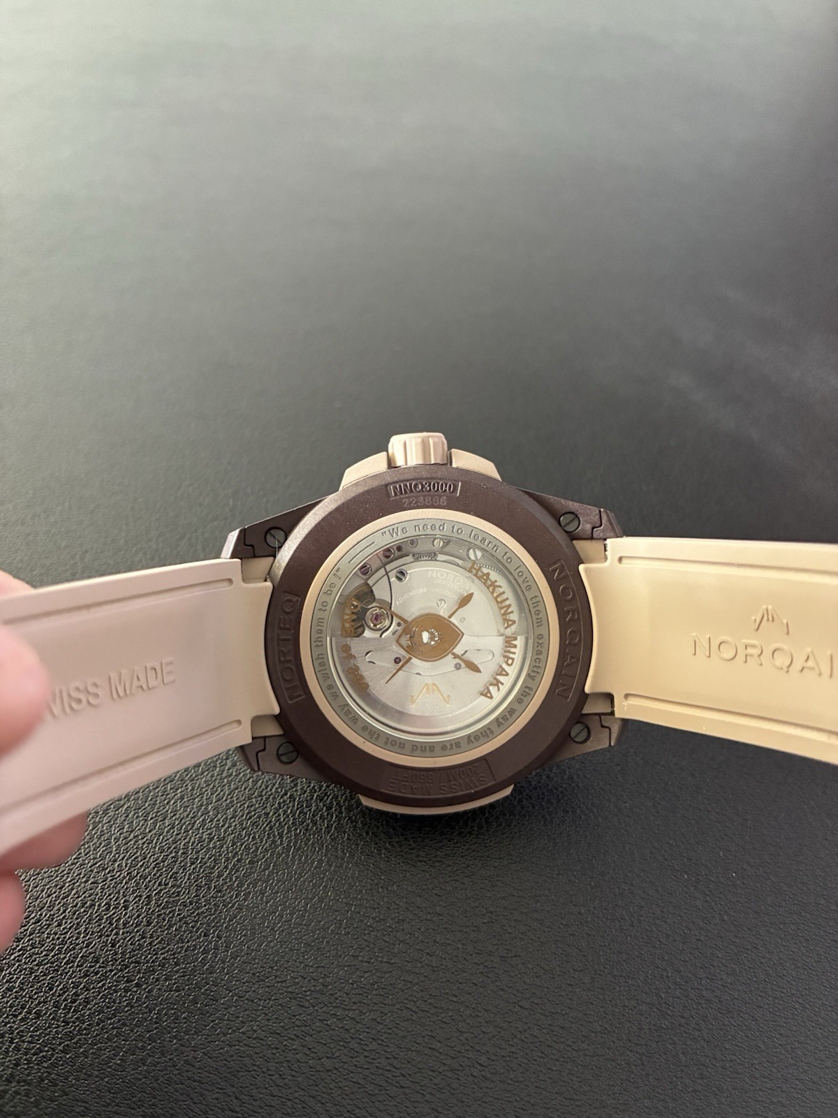 Norqain Wild One Hakuna Mipaka Men’s Watch 42mm NNQ3000QNX1LA/X001