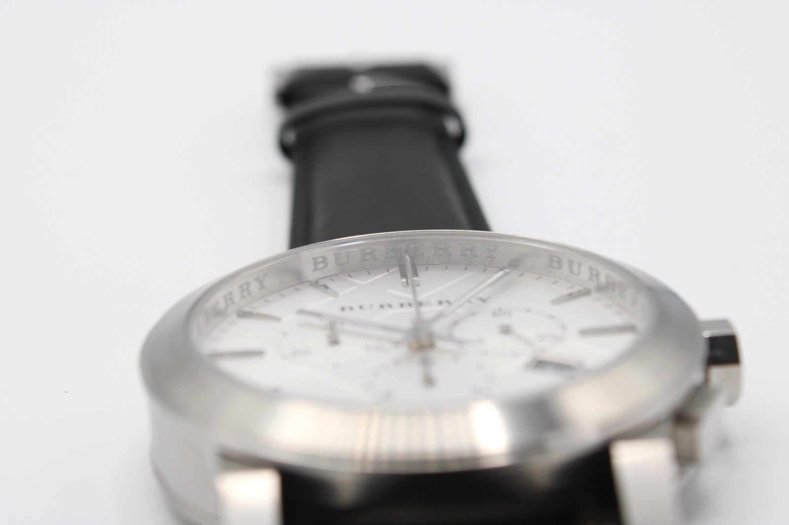 BURBERRY The City BU9355 Silver Dial Men’s Watch 42mm