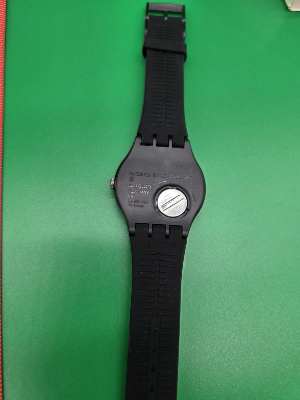 New SWATCH Gent 2012 – SUOZ151 – Fired Snake By Tin Tin – New Battery