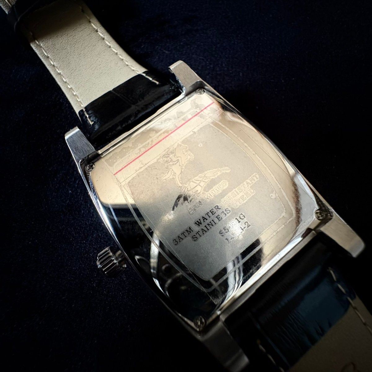 SAN MARCO retro classic tonneau-shaped men’s quartz watch. Stylish design.