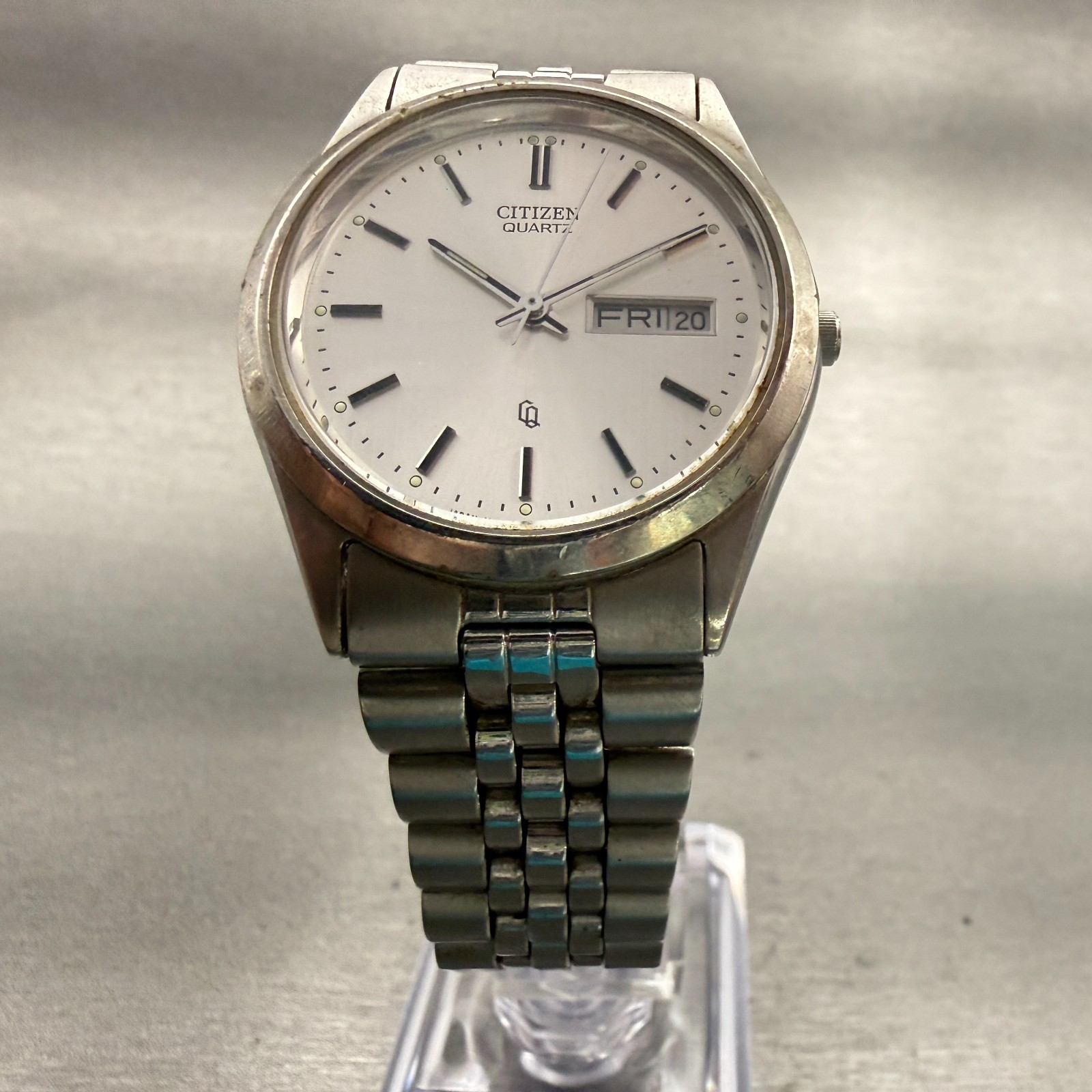 Citizen CQ Watch Men 35mm Silver Dial Silver Daydate Round 8100-S96389 New Batt