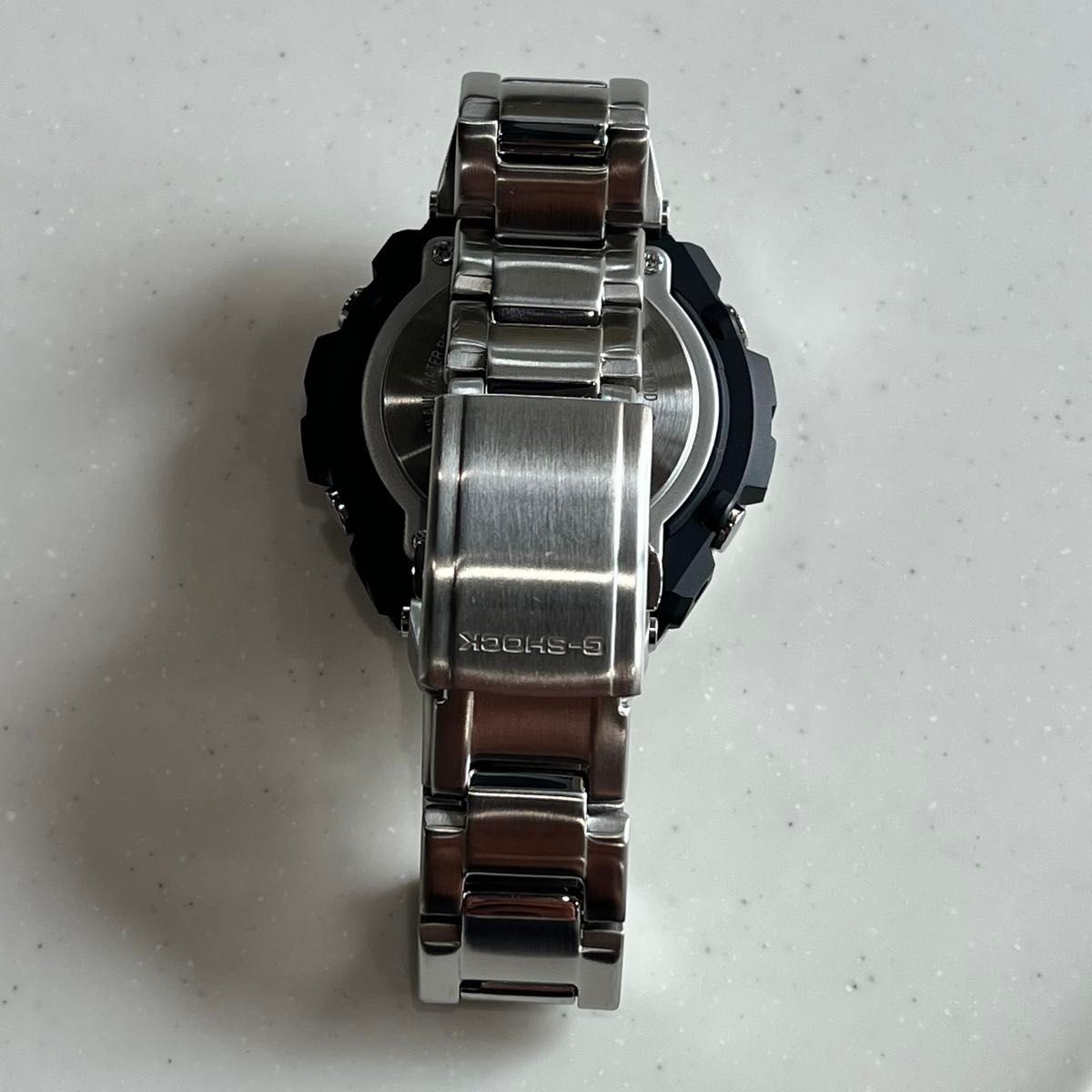 CASIO G SHOCK GST W110D Radio Solar White Metal Band with Box
