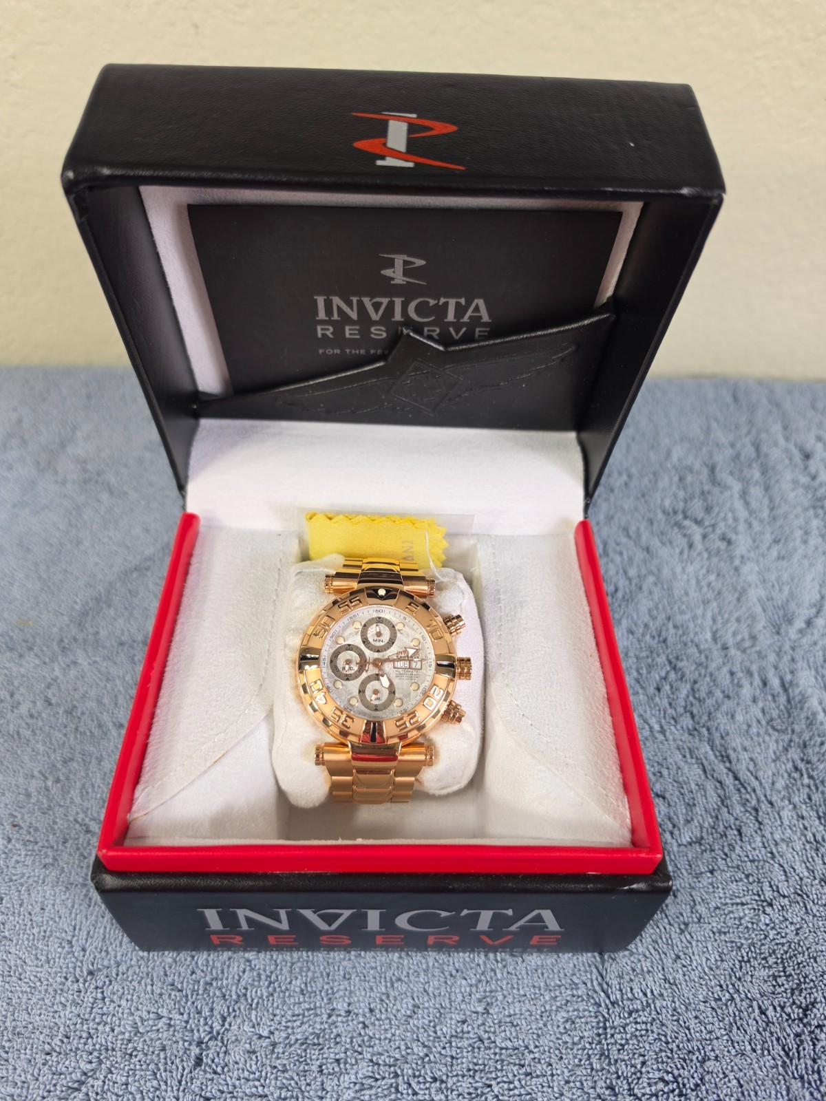 Invicta Subaqua Men Model 25566 – Men’s Watch Automatic 47mm