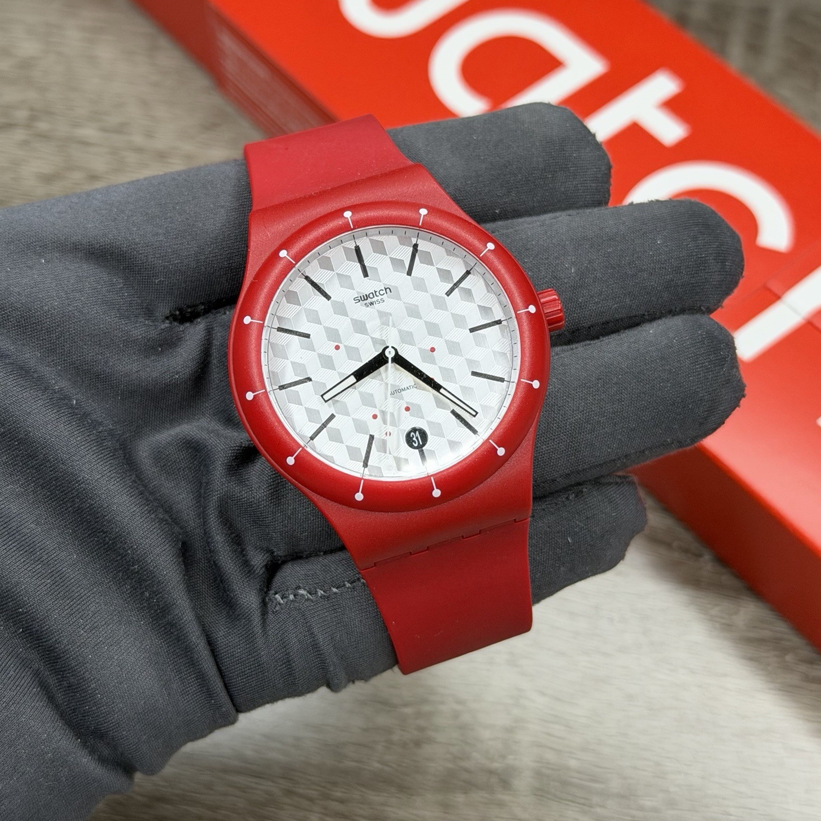NEW✅AUTOMATIC✅ Swatch SISTEM CORRIDA Red Silicone Men’s Watch SUTR403