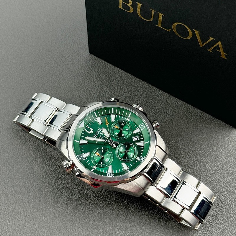 Bulova Marine Star Series B 96B396 Green Dial Quartz Men’s Watch 43mm