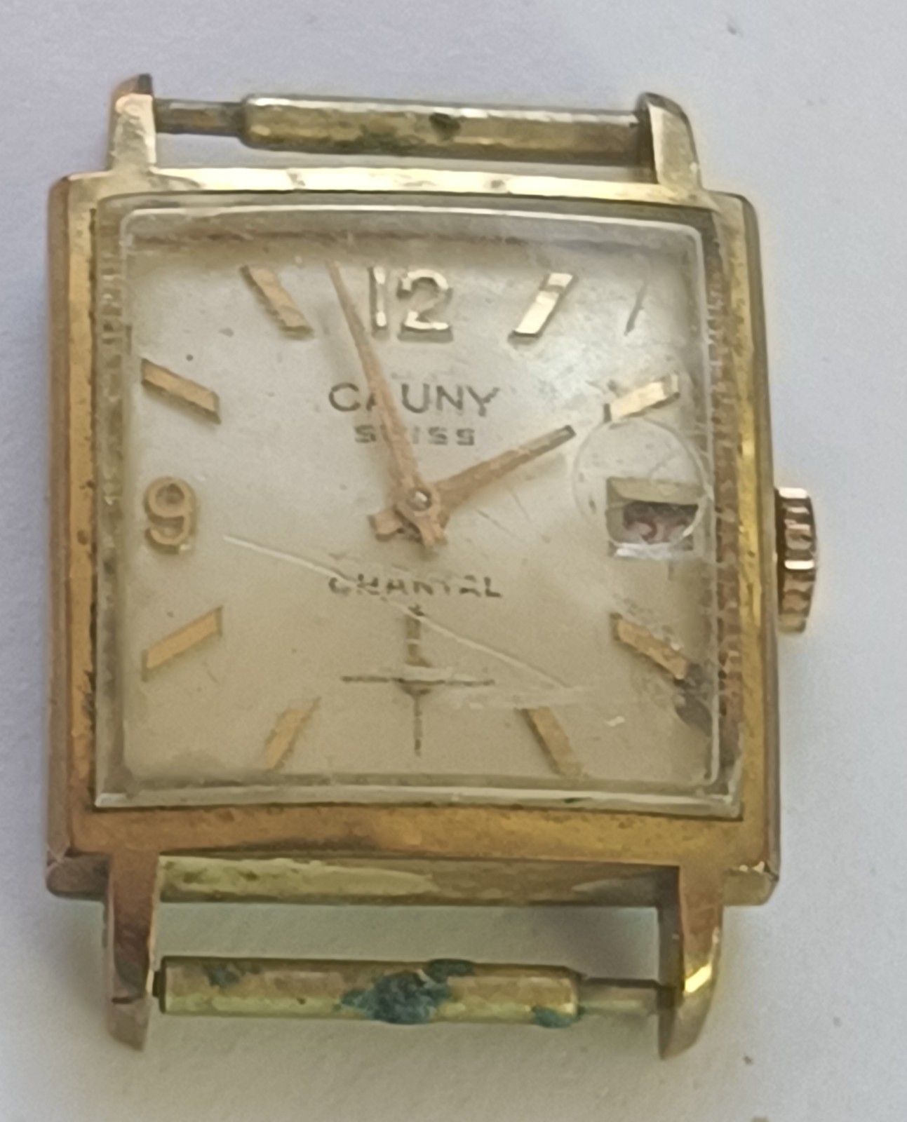 Antique old women wristwatch Cauny Chantel Prima Lunette plaque d’or swiss made