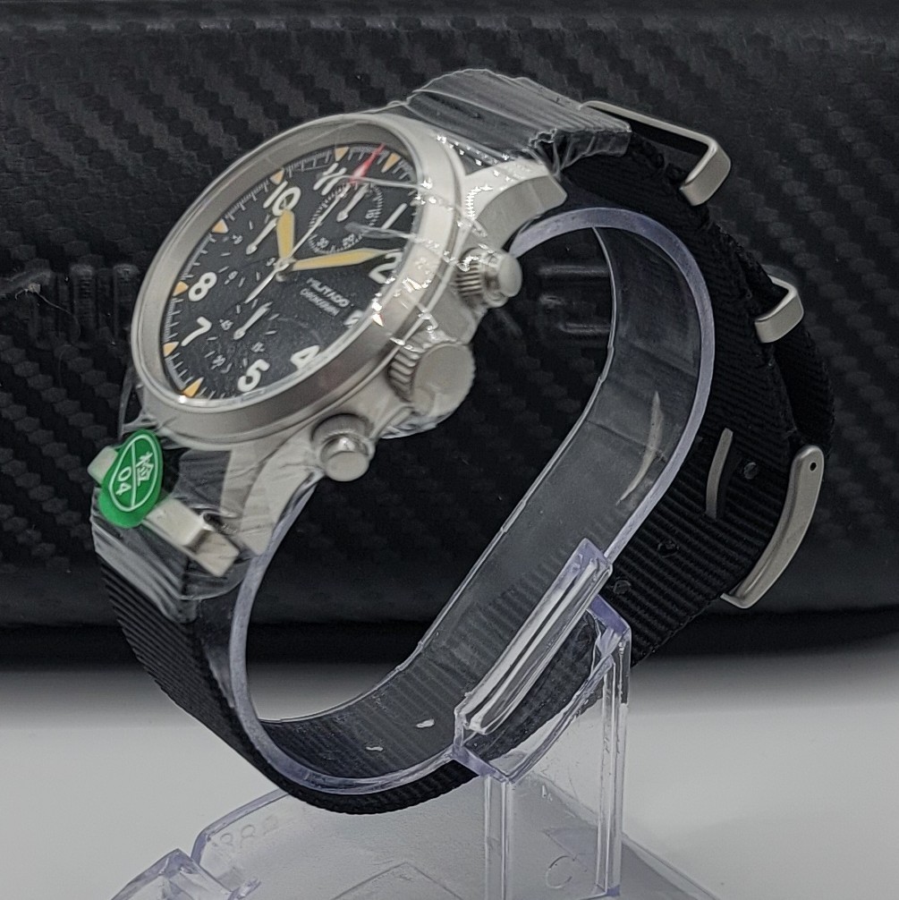 Militado ML1868 39mm Retro Style Chronograph VK67 With Date Black Nato Strap