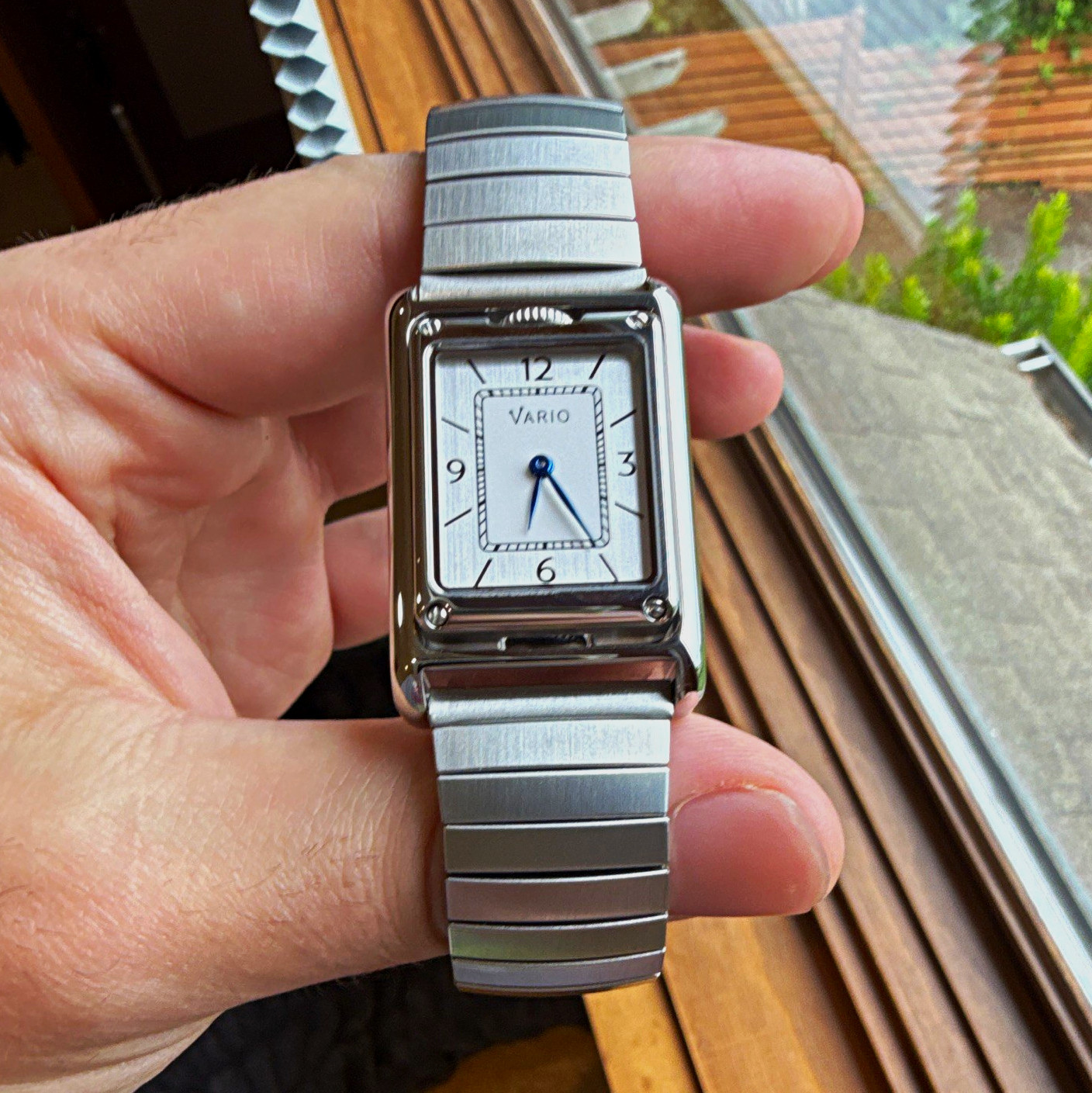 VARIO Versa Reversible Quartz Rectangle Watch Silver and Black w/ Box Papers