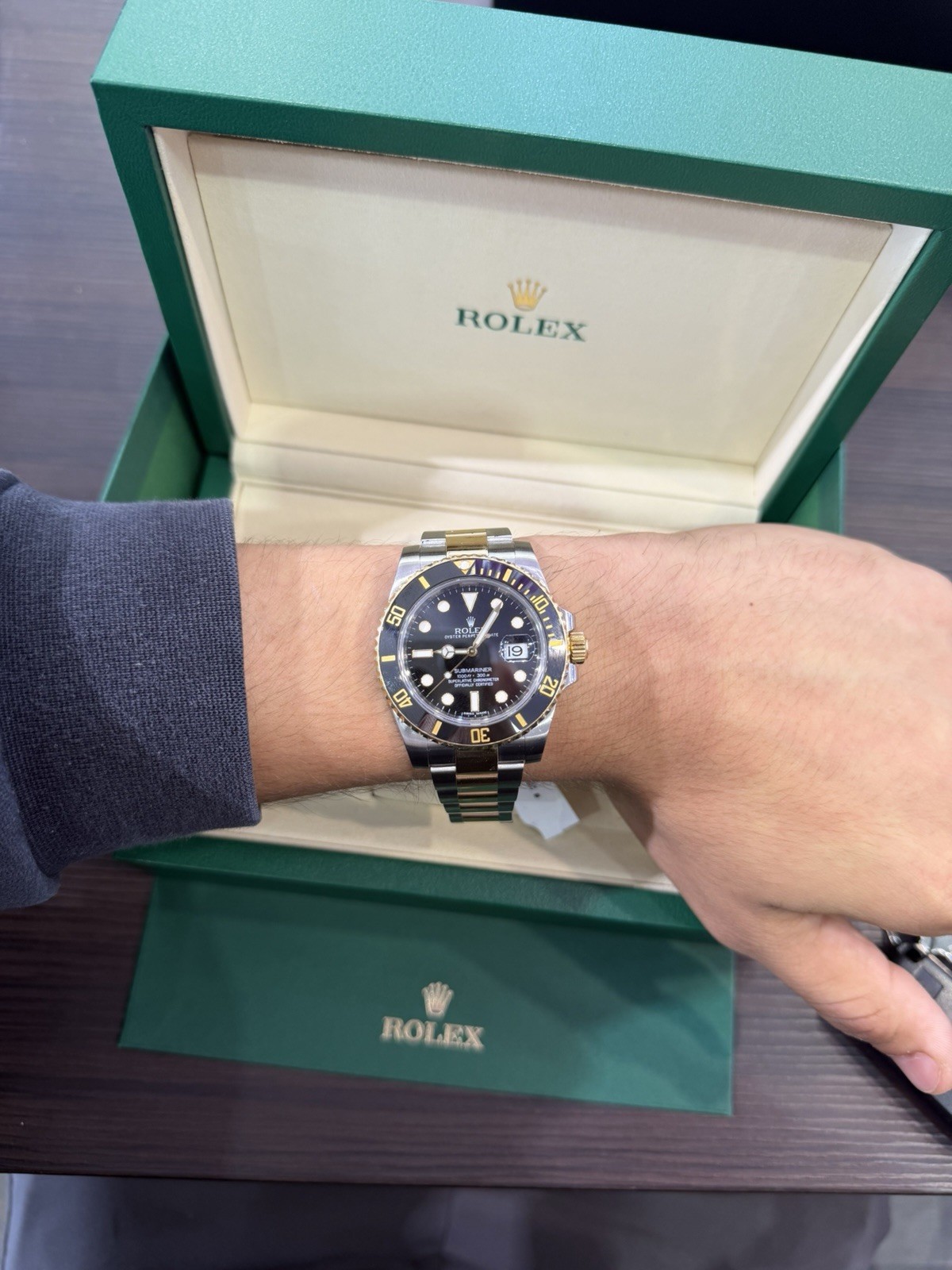 2016 Rolex Submariner Date Black TT 18K Gold Steel 116613LN 40mm Watch FULL SET!