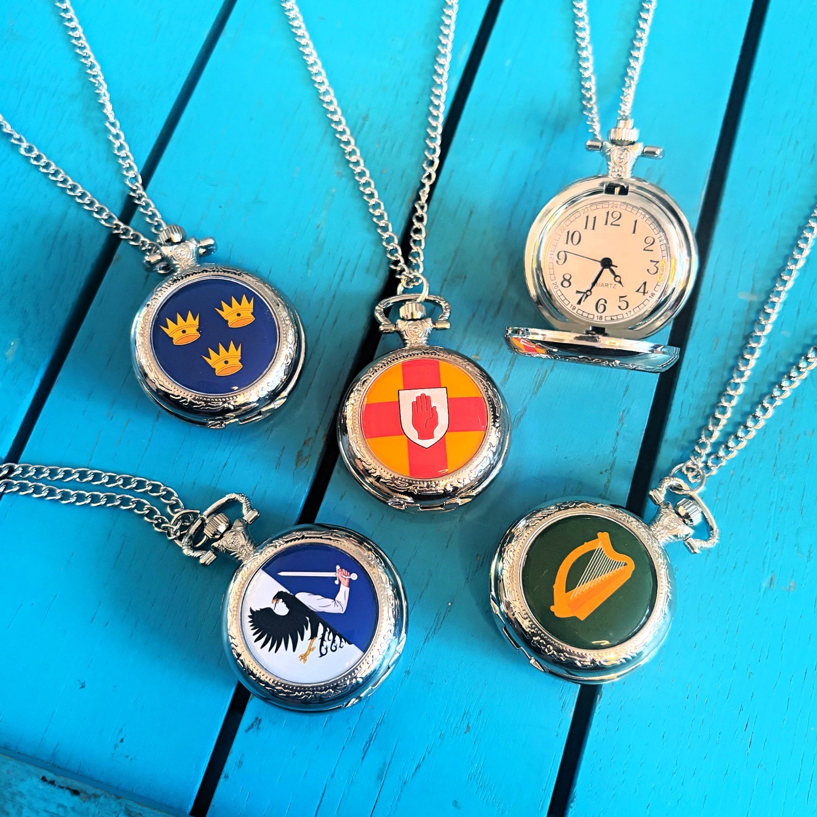 Philippines Flag Pocket Watch. Filipino Gift for Him. Patriotic Christmas Gift.