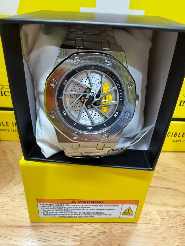 Invicta Speedway Rim 69487 Men’s 42mm Stainless Steel Black Copper Dial Quartz
