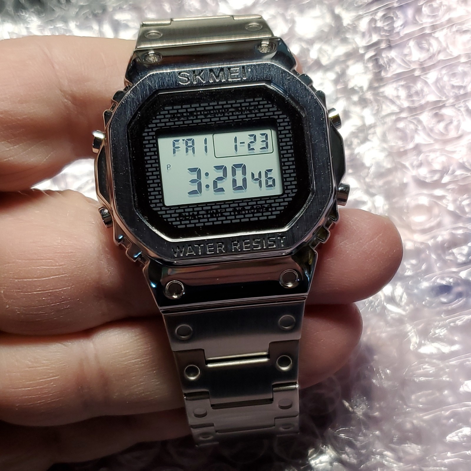 SKMEI Quartz Digital Watch Black/Silver Stainless Steel Band 30M WR-