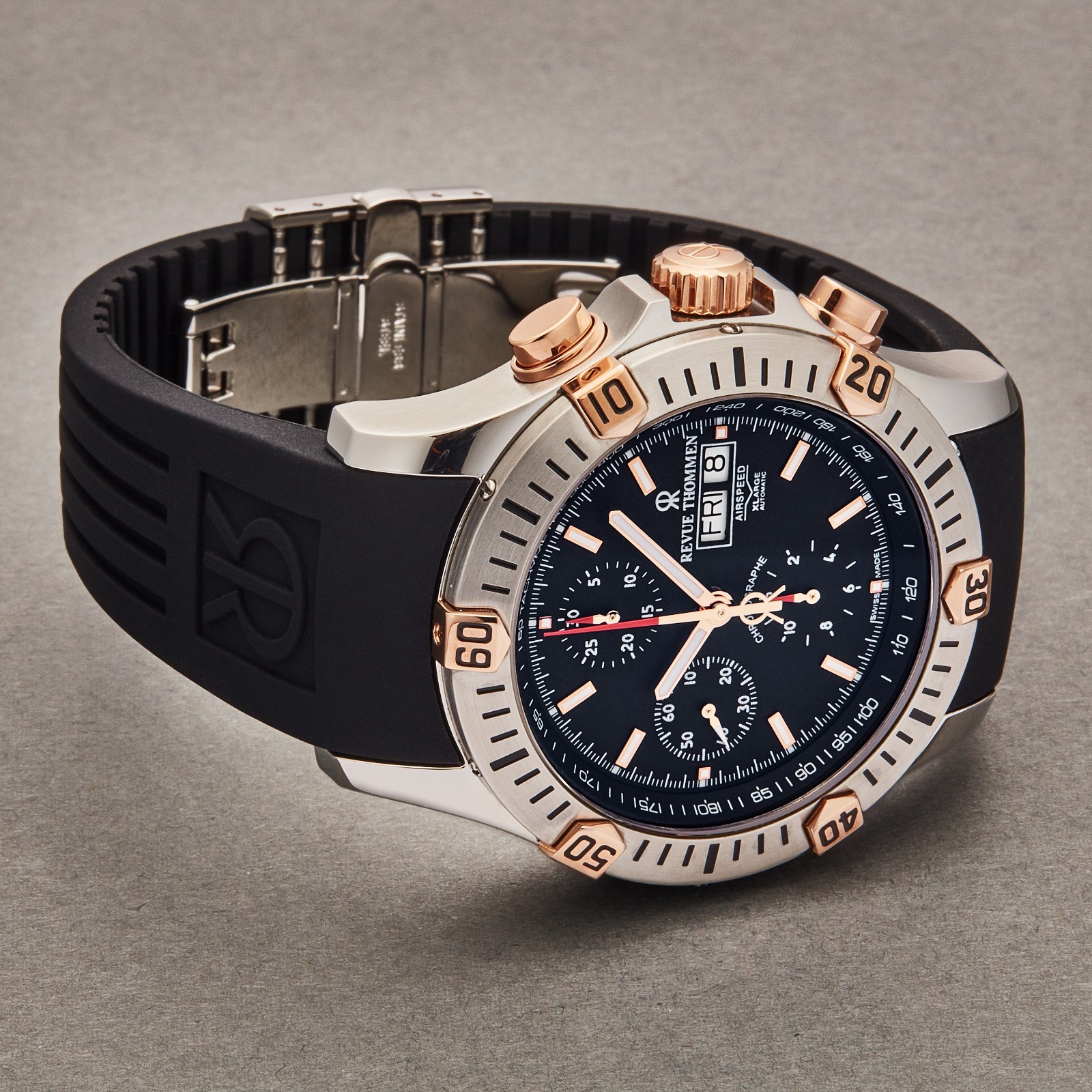 Revue Thommen Airspeed Chrono Auto Day-Date Black Dial Rubber 16071.6859