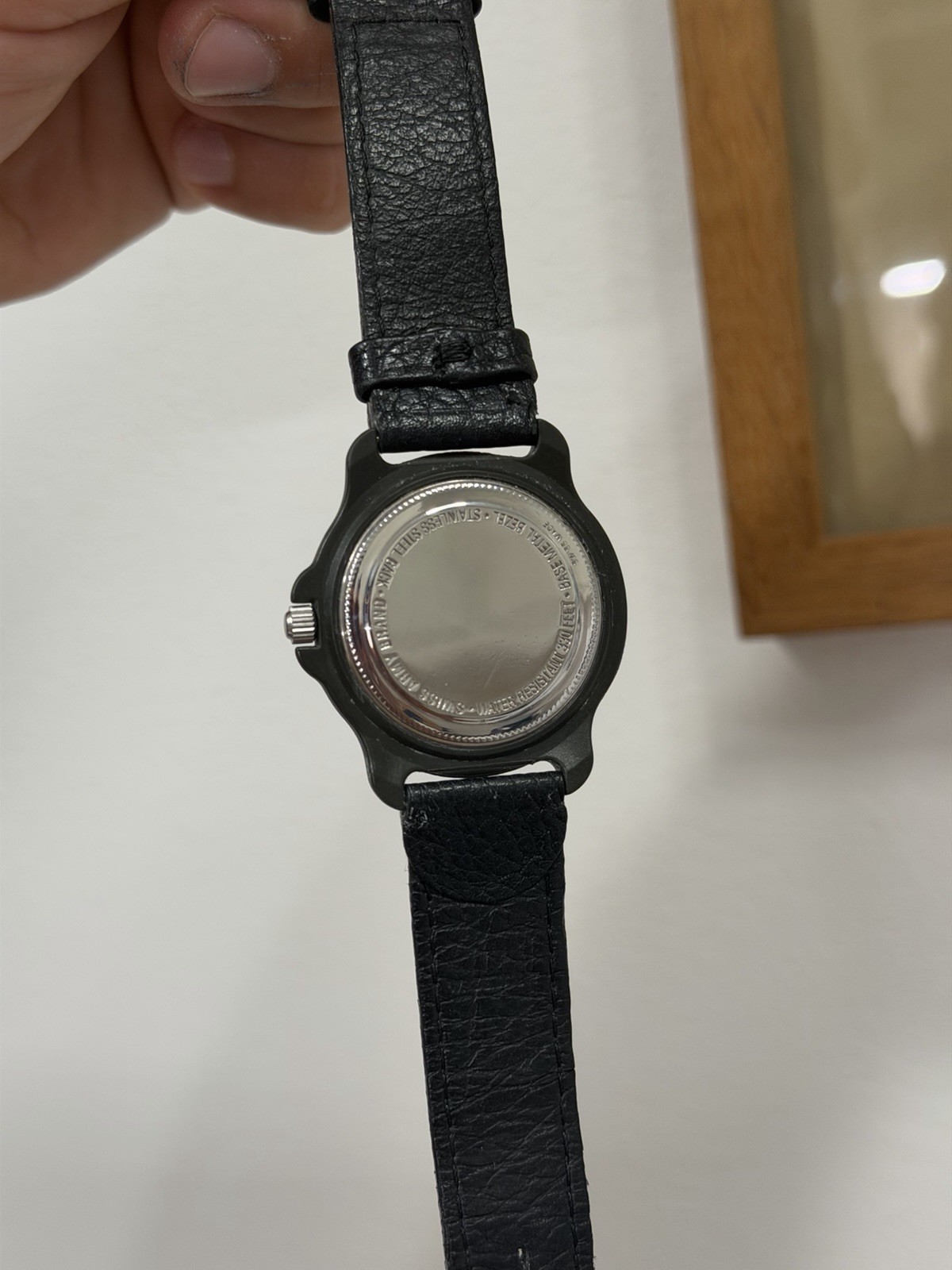 Swiss Army Brand Quartz Analog 37mm Date White Dial Black Leather Strap Box