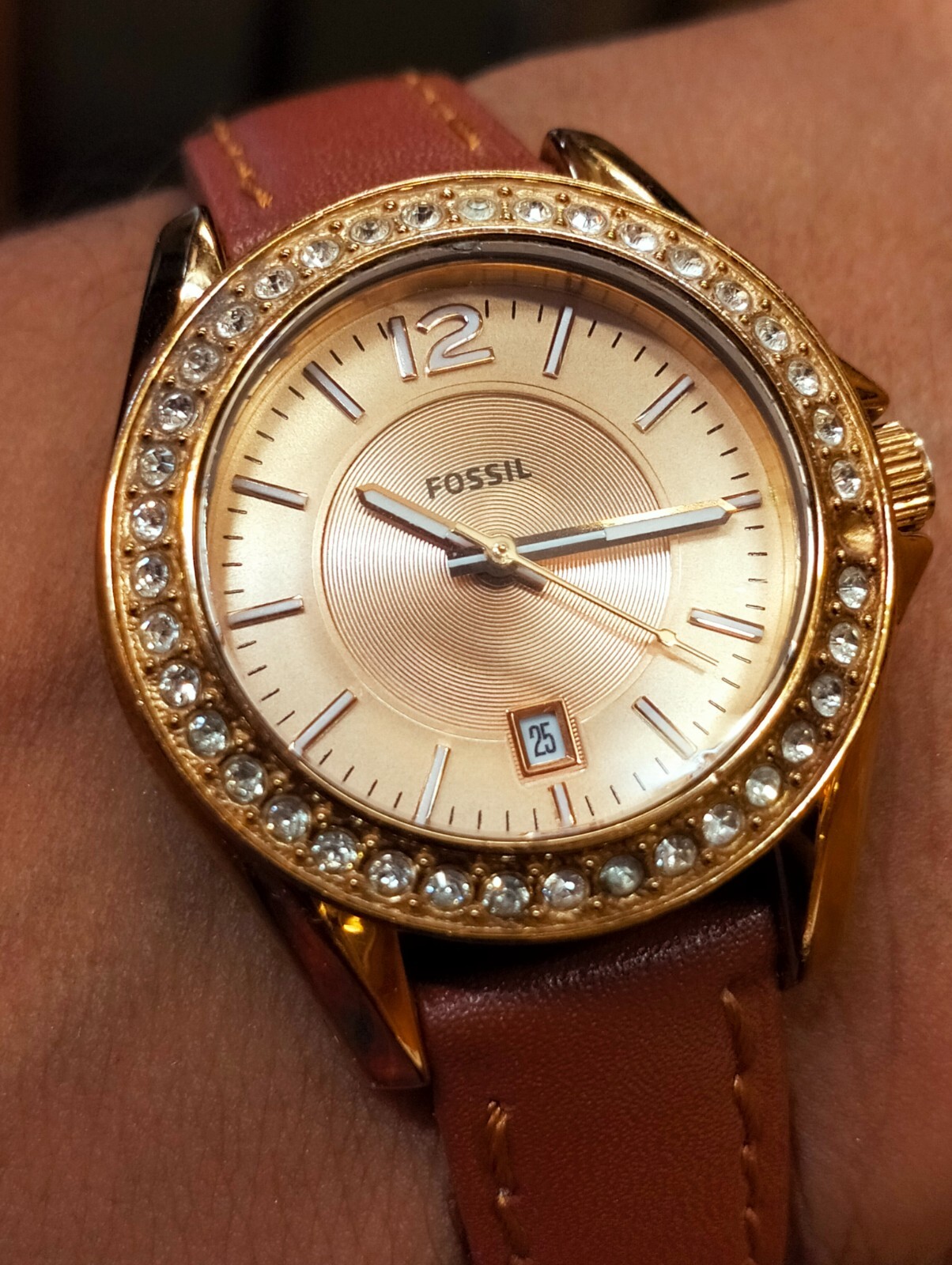 FOSSIL QUARTZ ROSE GOLD DIAL ES2889 WOMEN’S FULL WORKING CONDITION VINTAGE WATCH