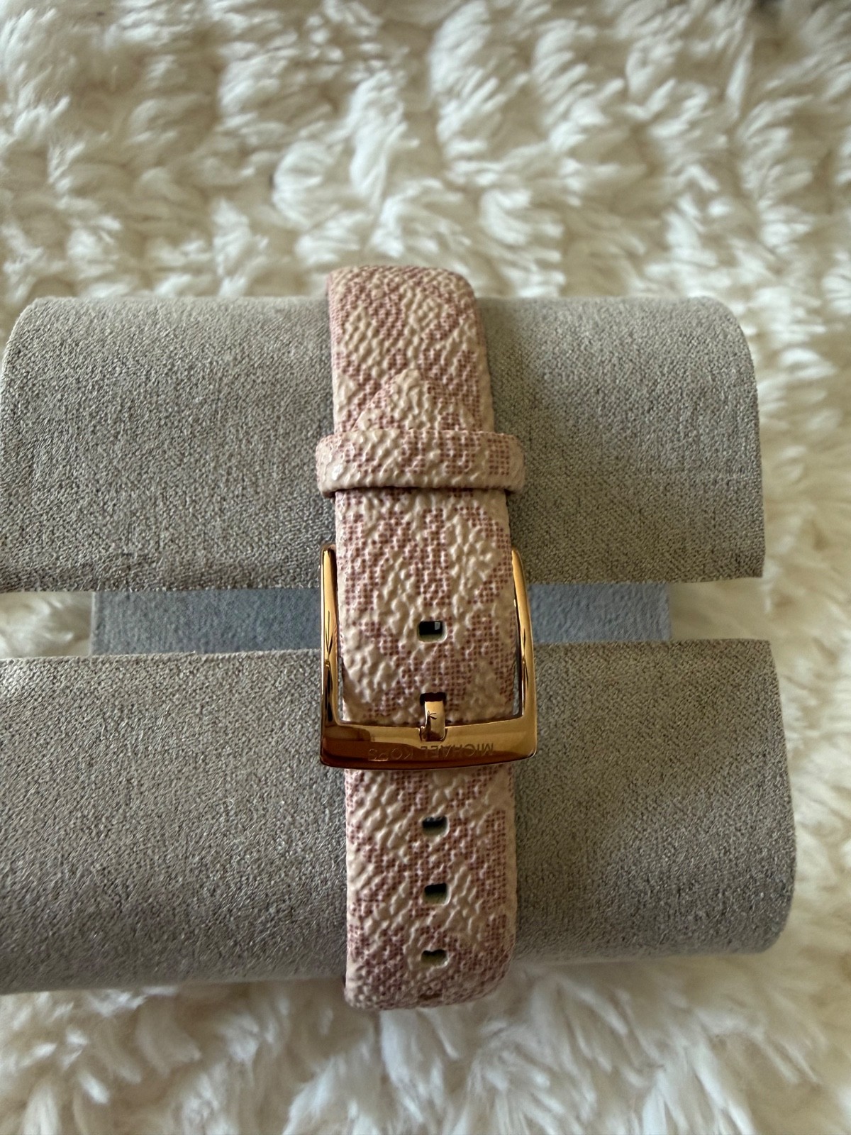 Michael Kors Jayne Three-Hand 38mm Rose Gold Alloy Case with Vanilla PVC…