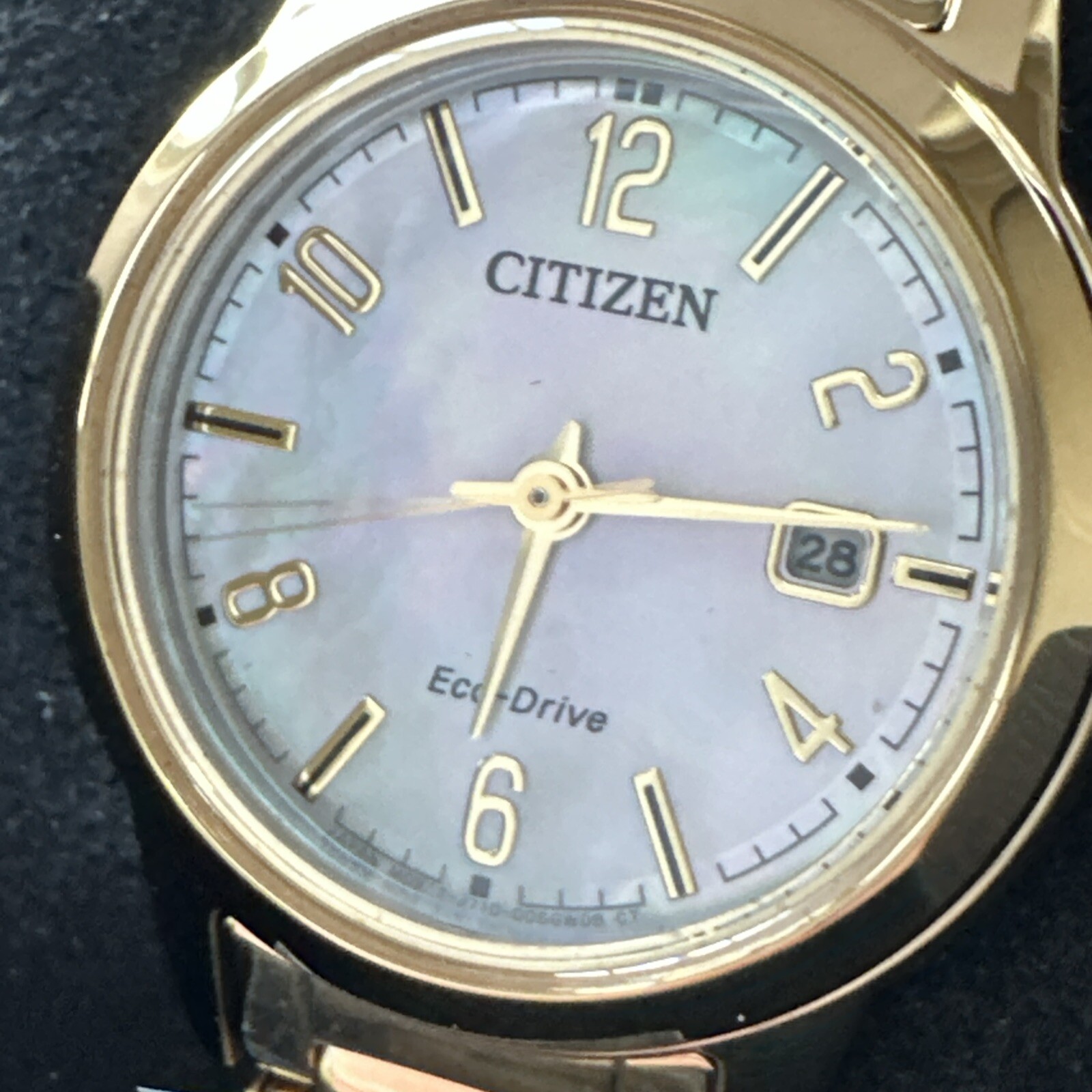 Citizen Gold Womens Analogue Watch FE1242-78D