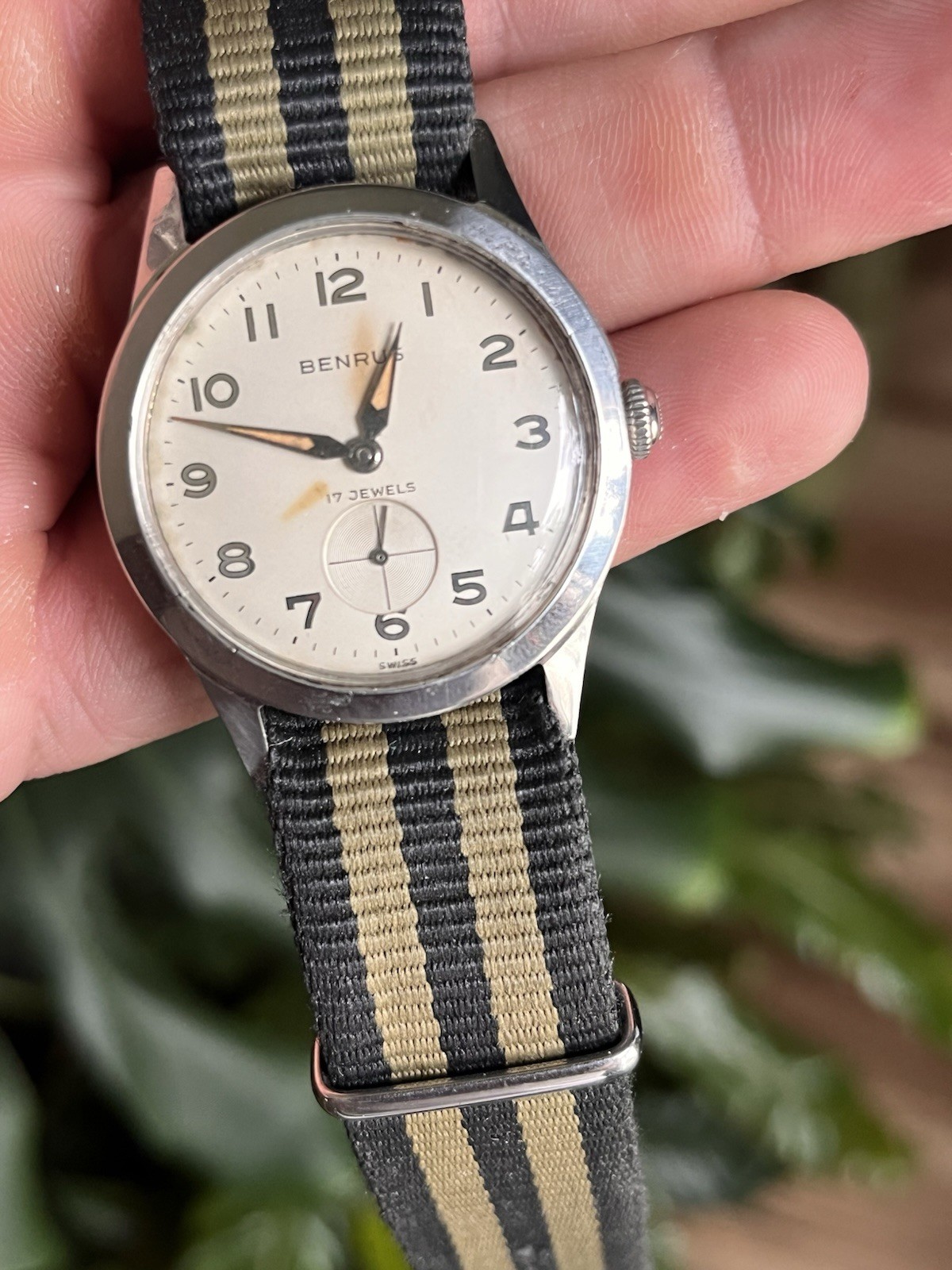 BENRUS 17j WWII Era Military Style DN21 Vintage 34mm Watch NO BACK Parts Repair