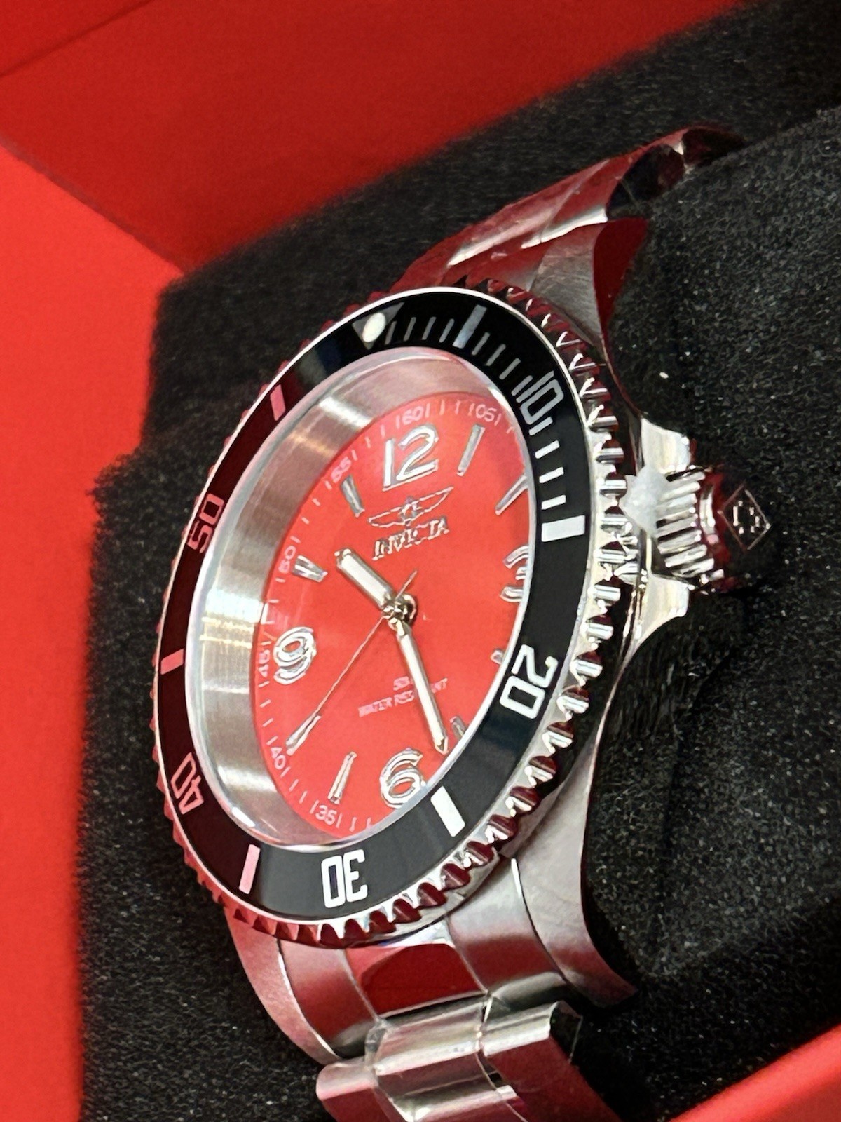 Invicta Specialty Rowan, 40mm, 8.5”, WR 50m, New/Box/3yr Wnty, Red Dial, (49350)