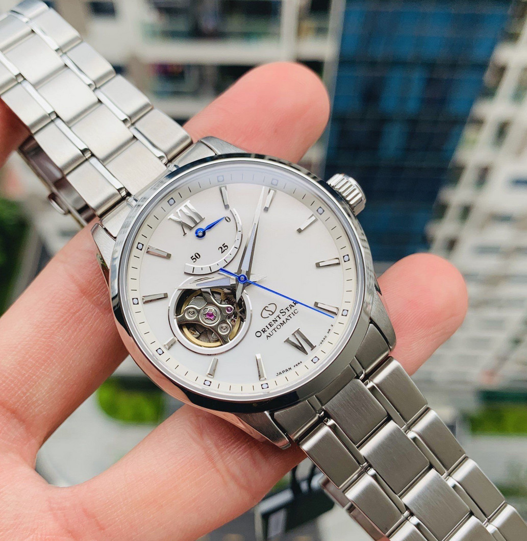 Orient Star Automatic Silver Dial Sapphire Crystal Men’s Watch RE-AT0003S