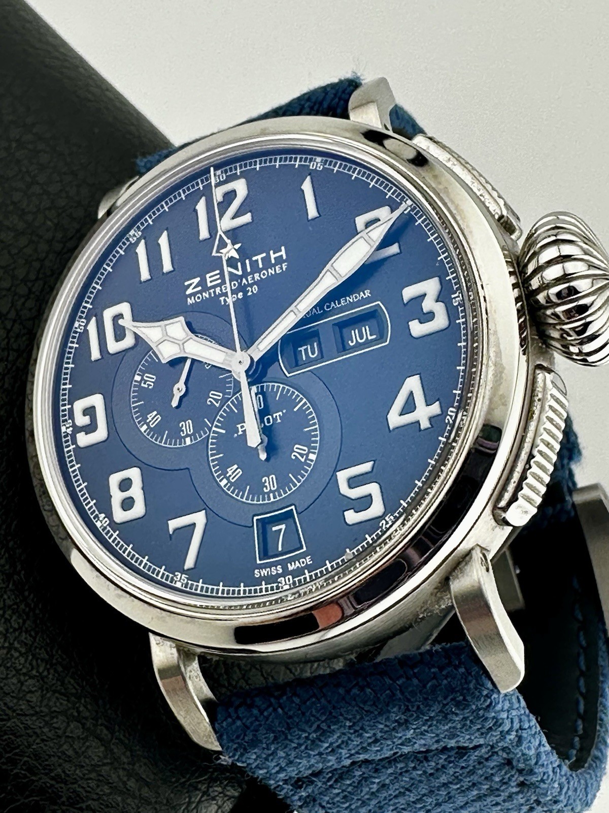 ZENITH Pilot Montre d’Aeronef Type 20 Annual Calendar 03.2430.4054 48mm COMPLETE