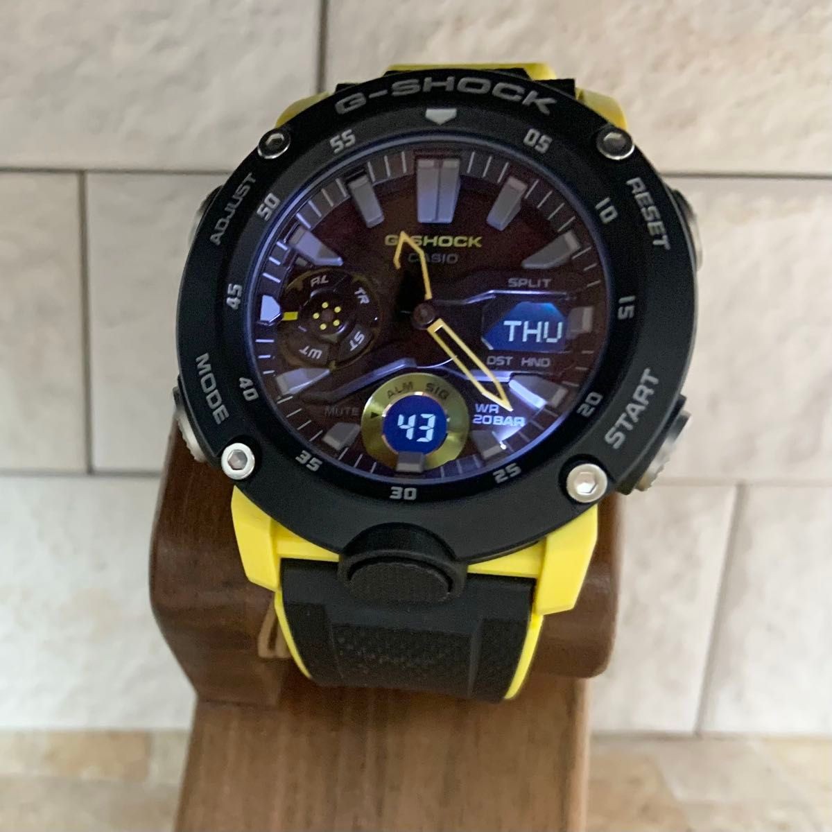 CASIO G SHOCK GA 2000 Analog Digital Ana Digi Men’s Wristwatch Yellow Super Illu