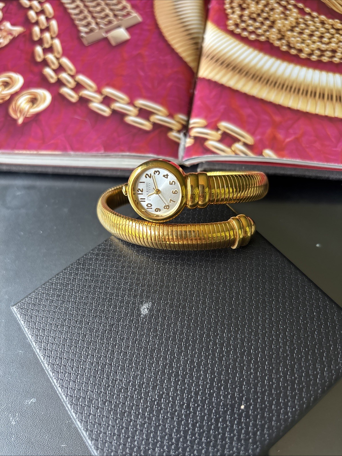 JOAN RIVERS CLASSICS COLLECTION NWOT GOLD-PLATED SNAKE COIL WATCH☆VTG ☆NEW BATT